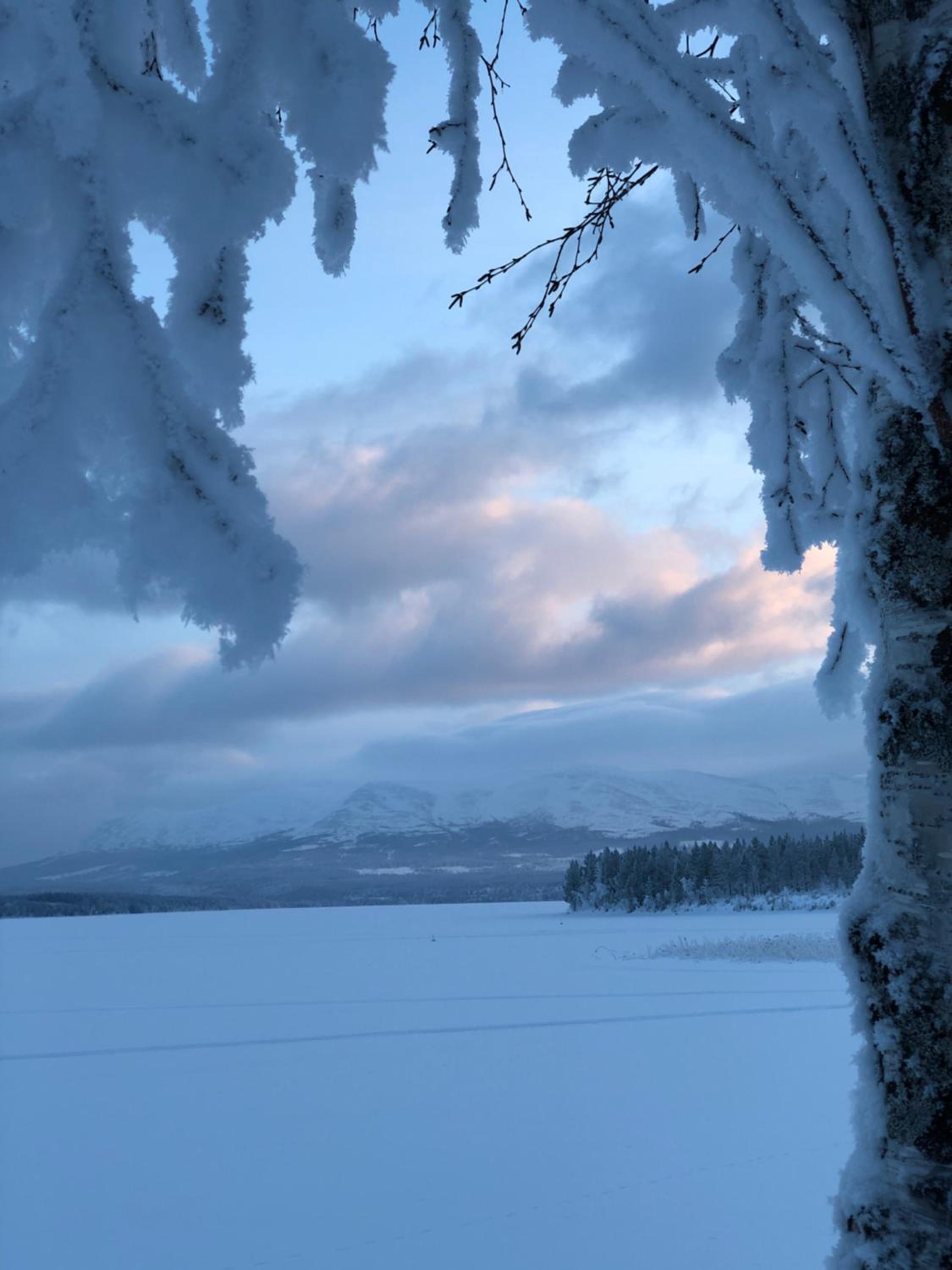 Cozy Villa Close To Lake And Wintersport view 3