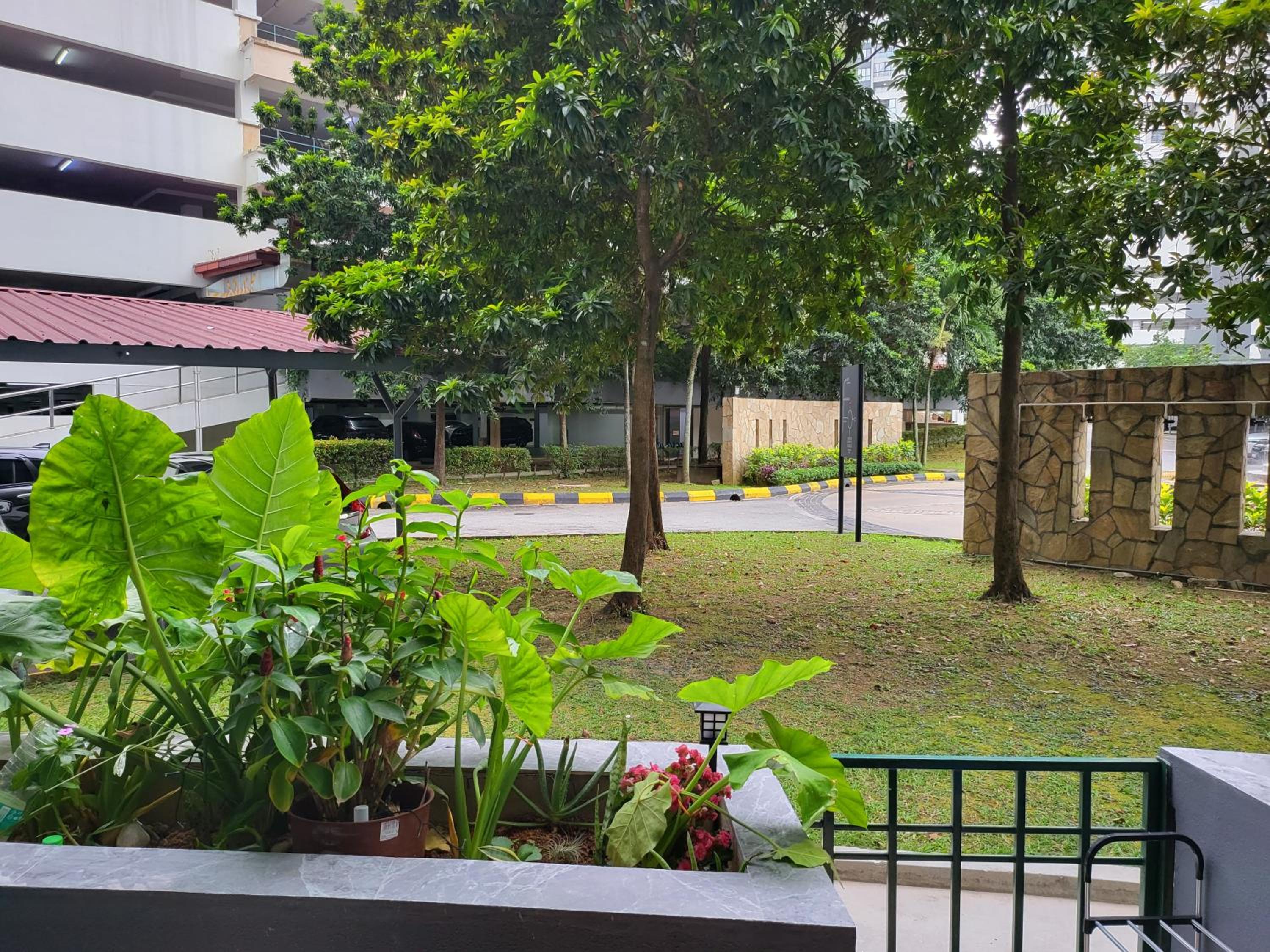Mont Kiara - Tranquil and Serene Apartment #MITEC #Solaris #Publika