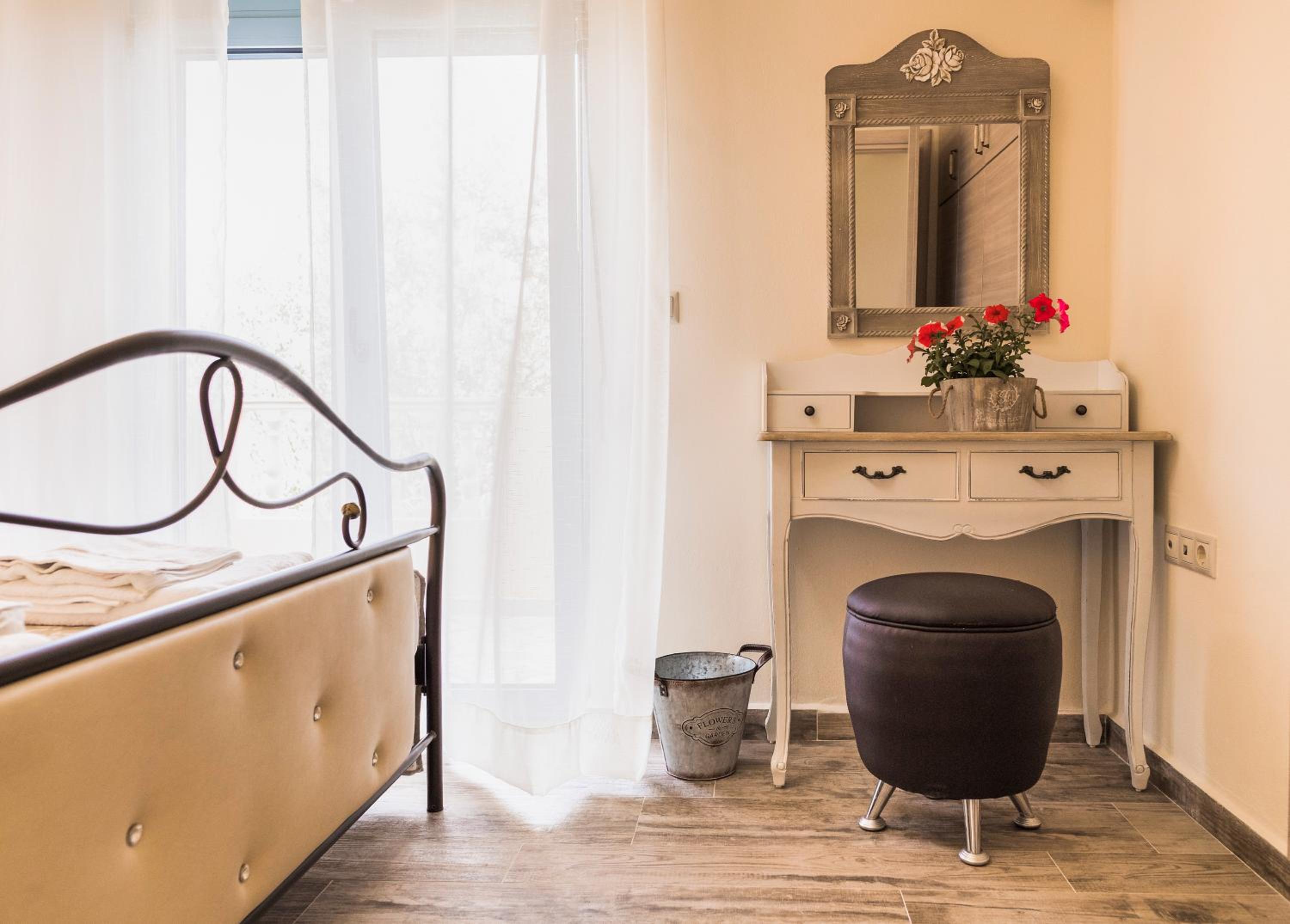 Lindos Vacations - Lindos Luxury Retro Villas - Property Image 1
