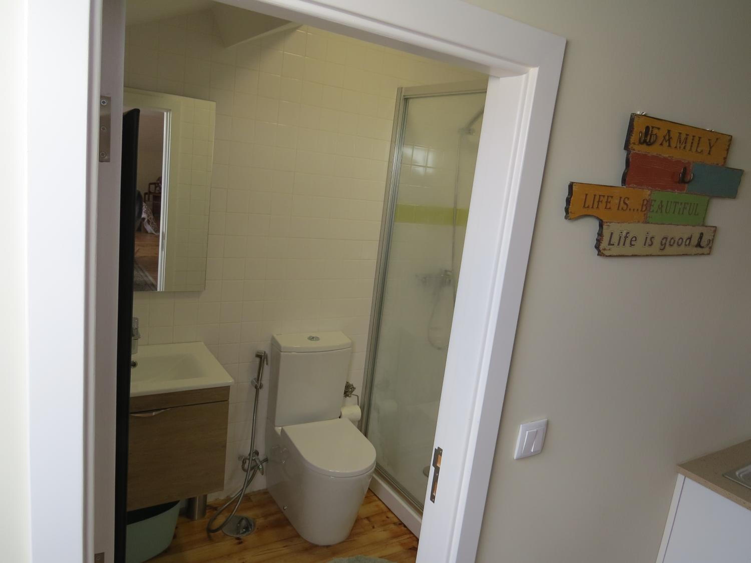 Coimbra Vacations - Sky Accommodations Rome Studio - Property Image 19