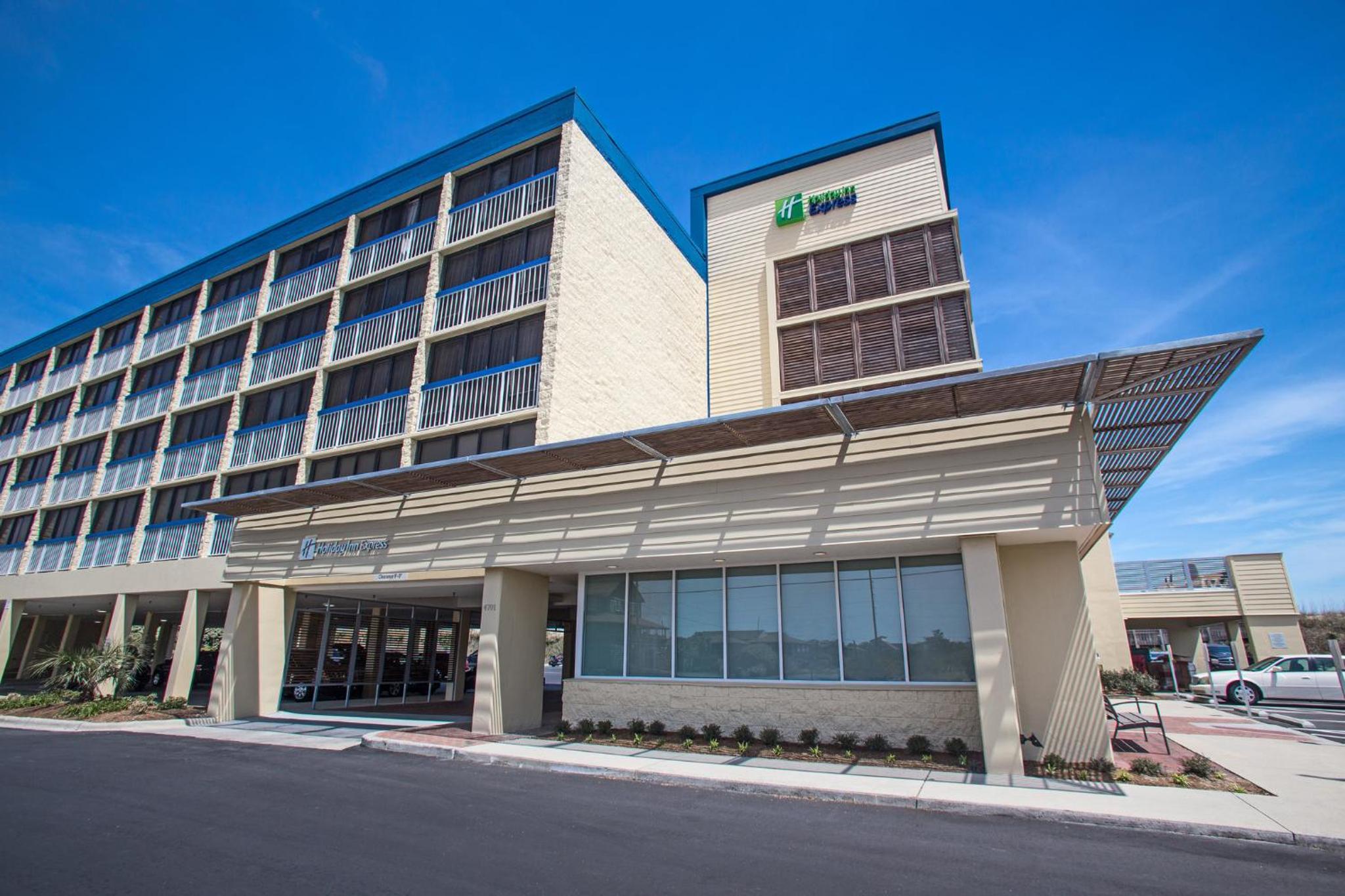 Hotel Holiday Inn Express Nags Head Oceanfront, an IHG Hotel - Image 1