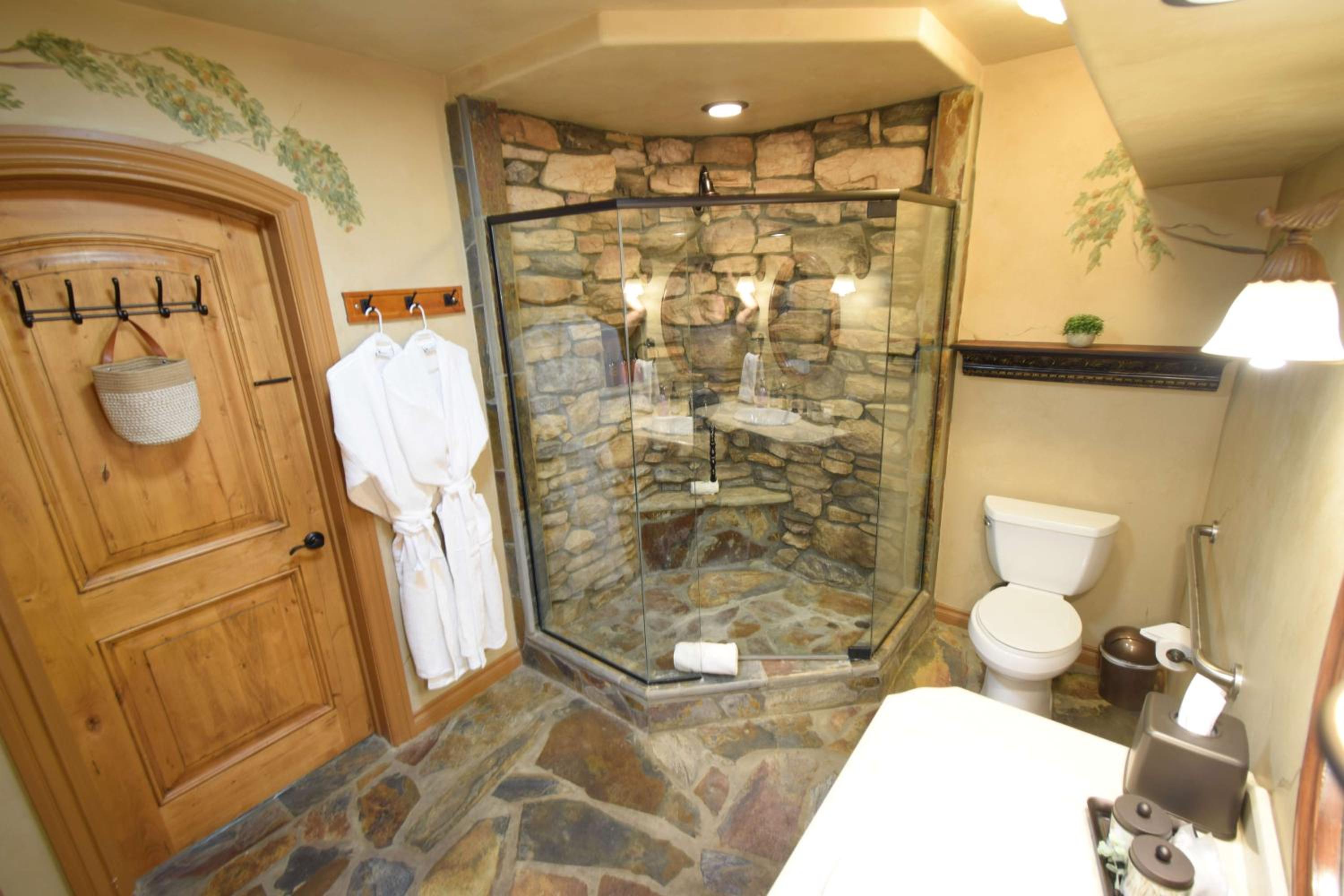 Peppertree Lane Ranch -- Seven-Acre Ranch in the Heart of Wine Country