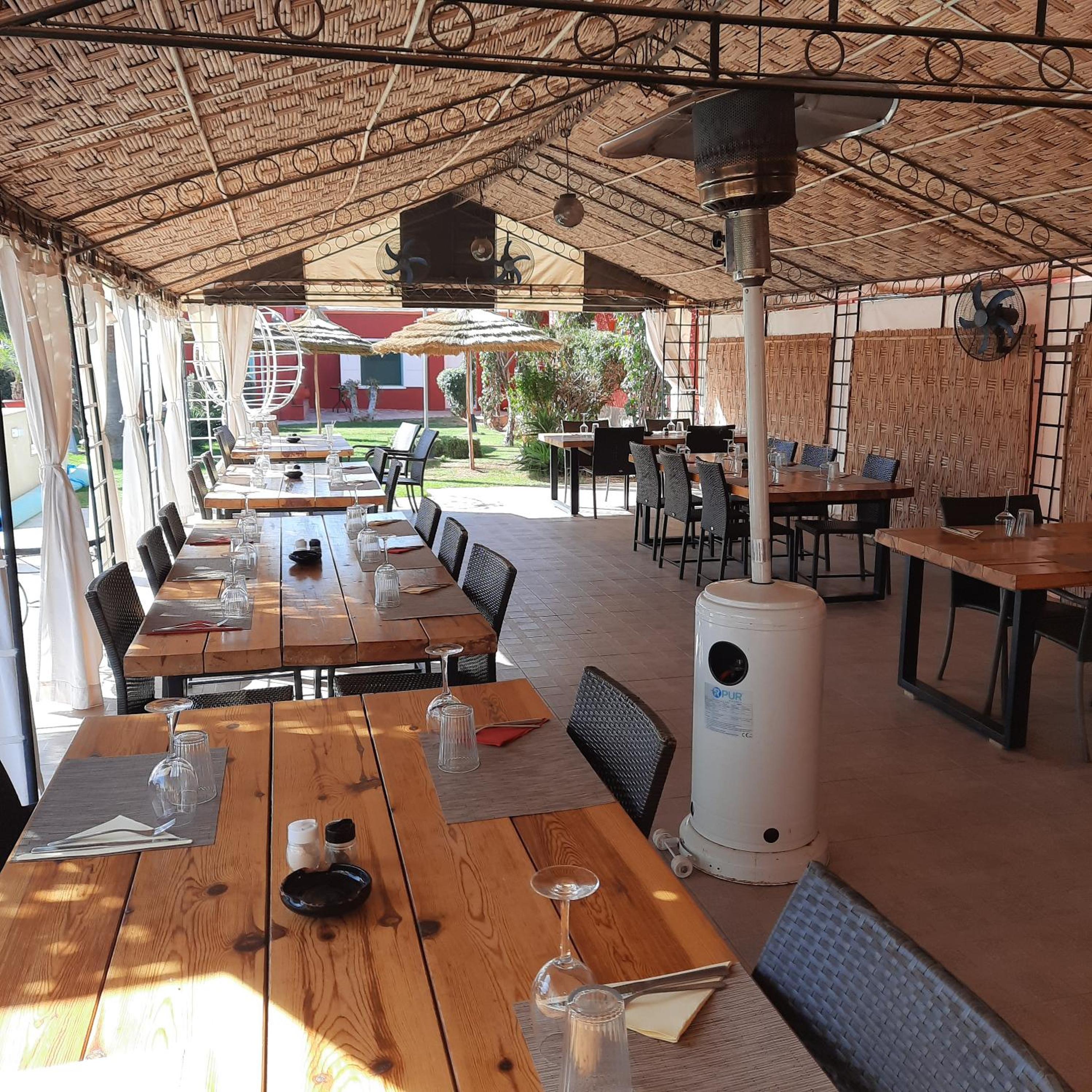 restaurant