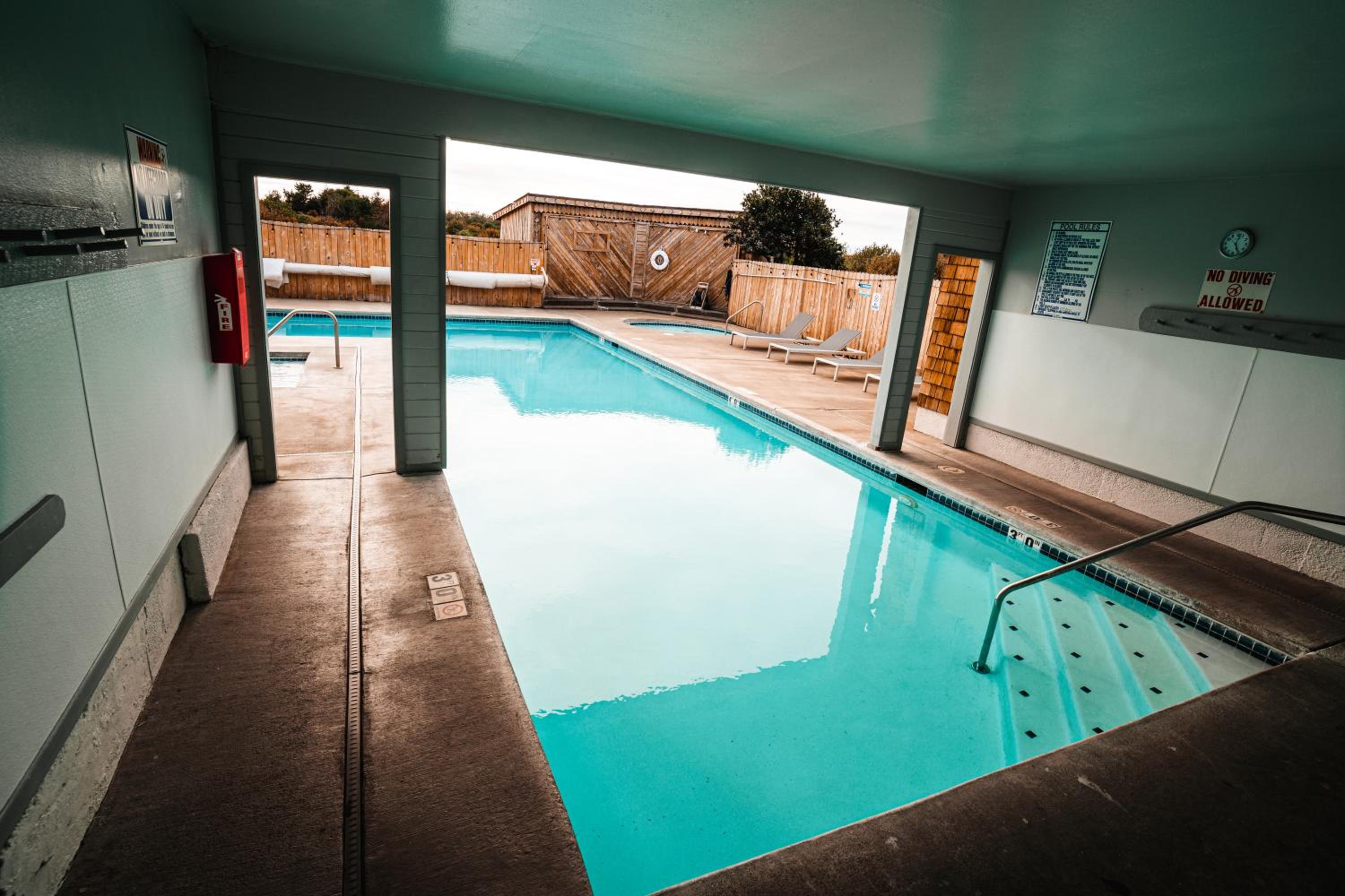 Surfcrest Resort