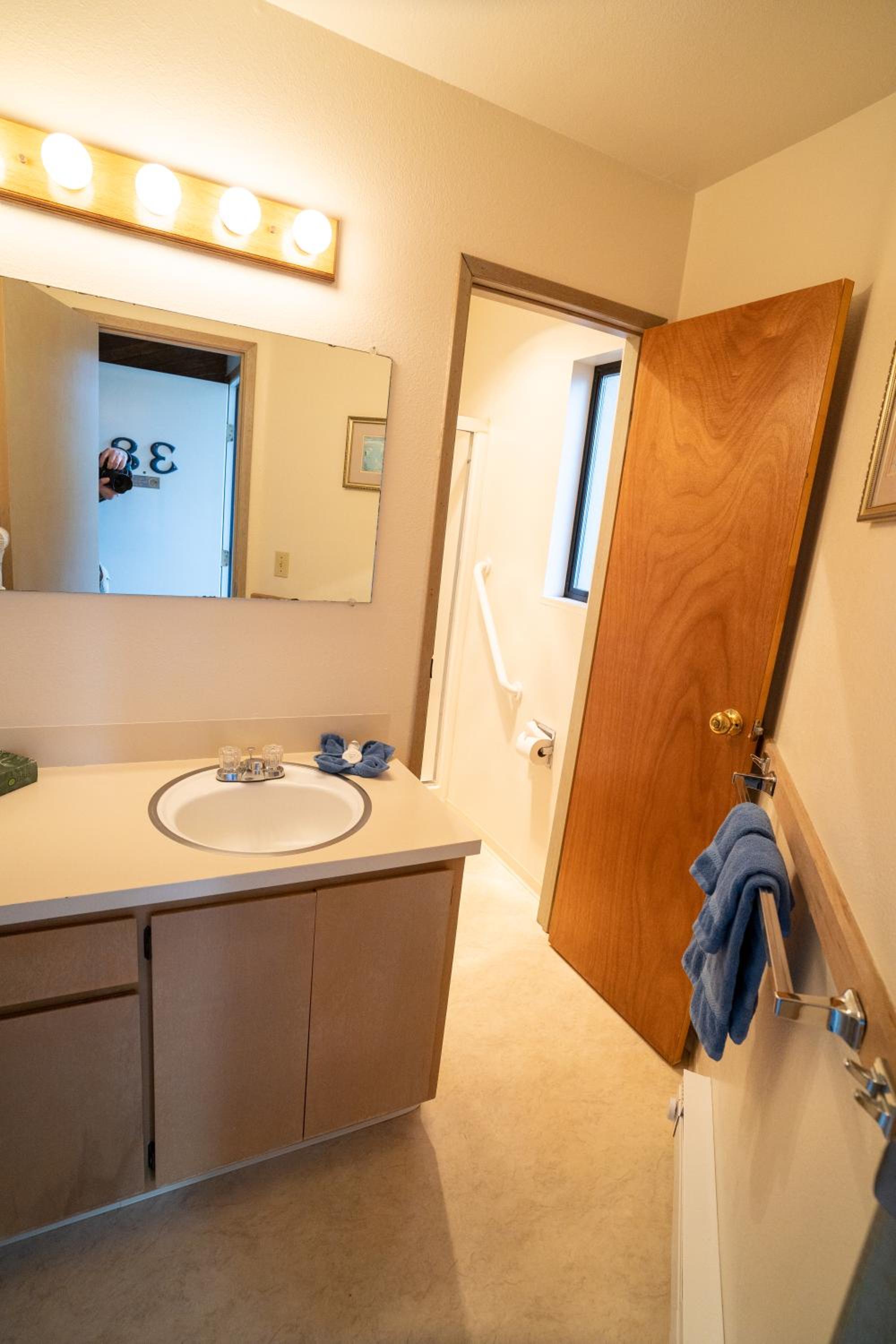 Surfcrest Resort