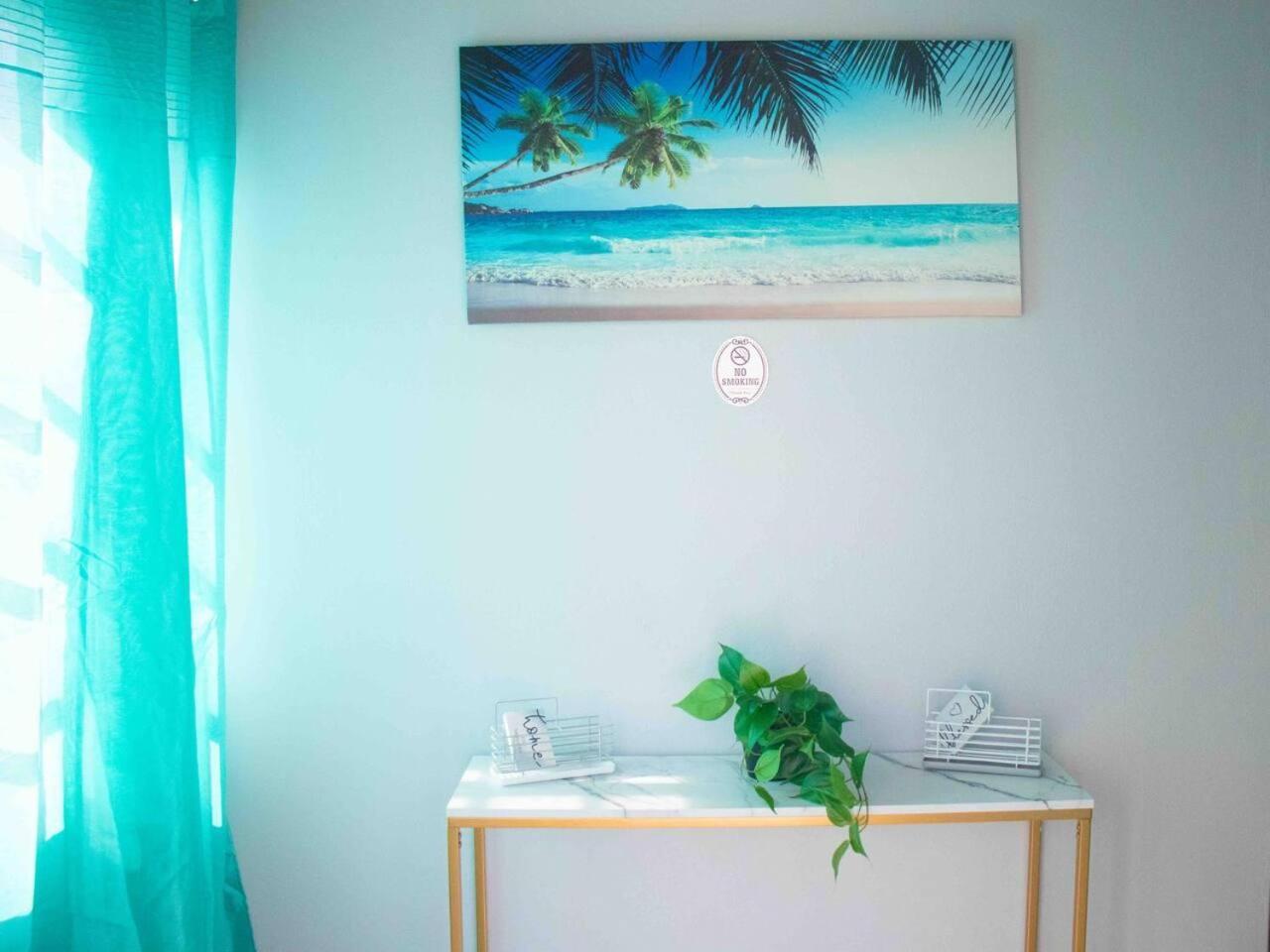 Stylish 2-Bed Sleeps 3 Cosy & Comfortable