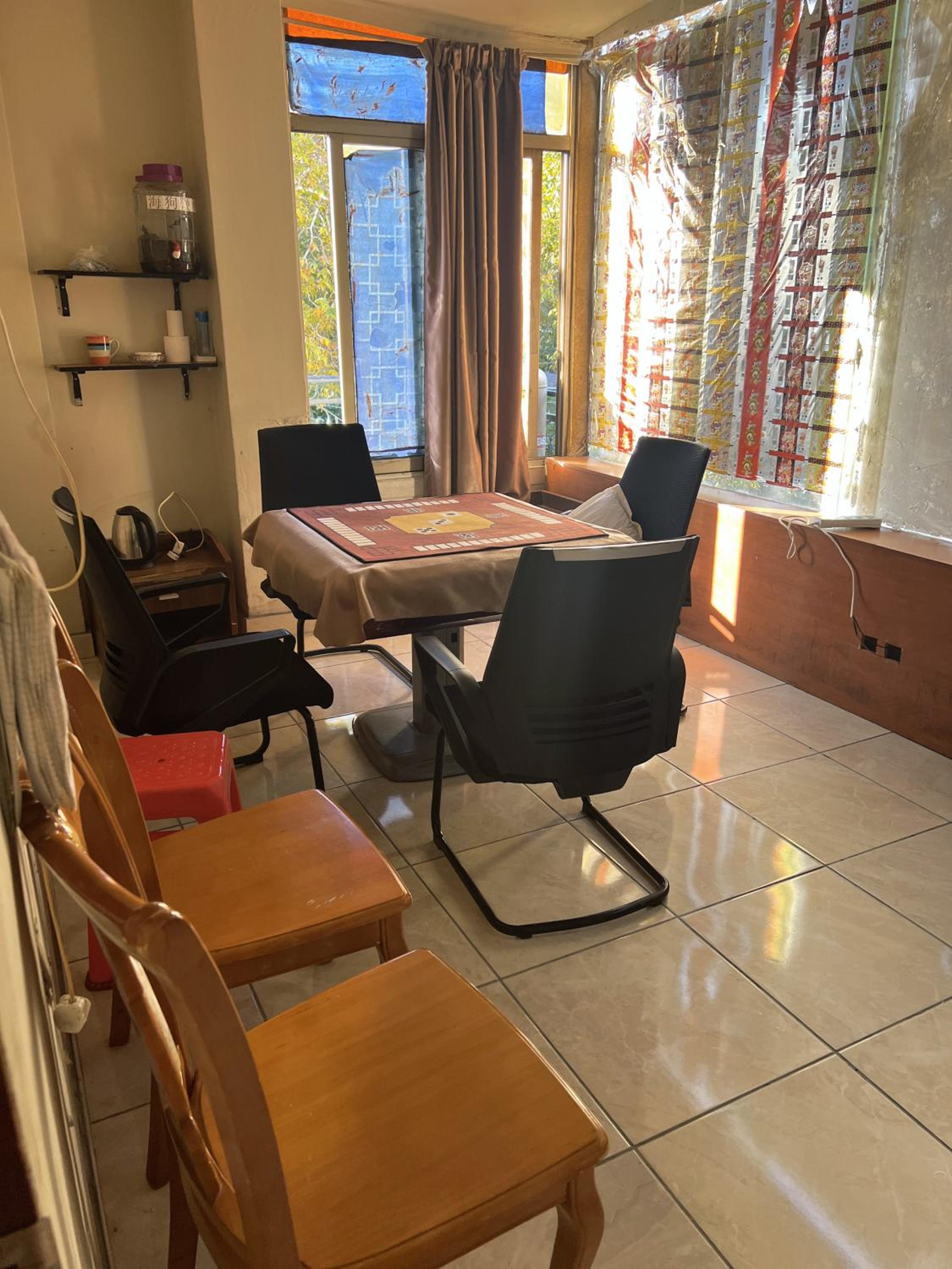 Shengtang Business Hotel