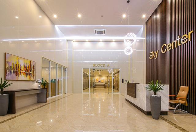 Austin Home Apartment Sky Center - Near Tan Son Nhat Airport