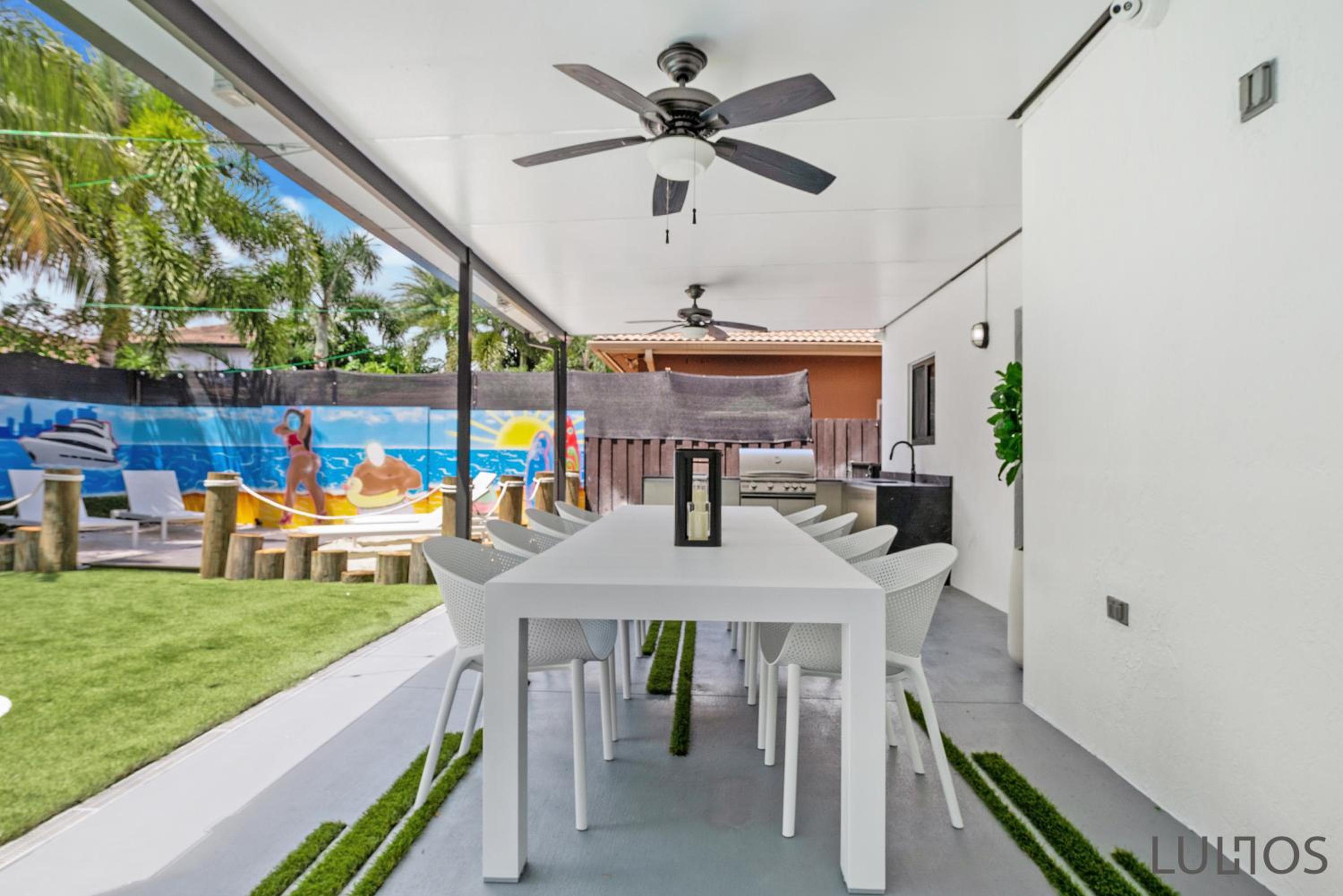 Luxury Beach Oasis - Heated Pool, Game Extravaganza L44