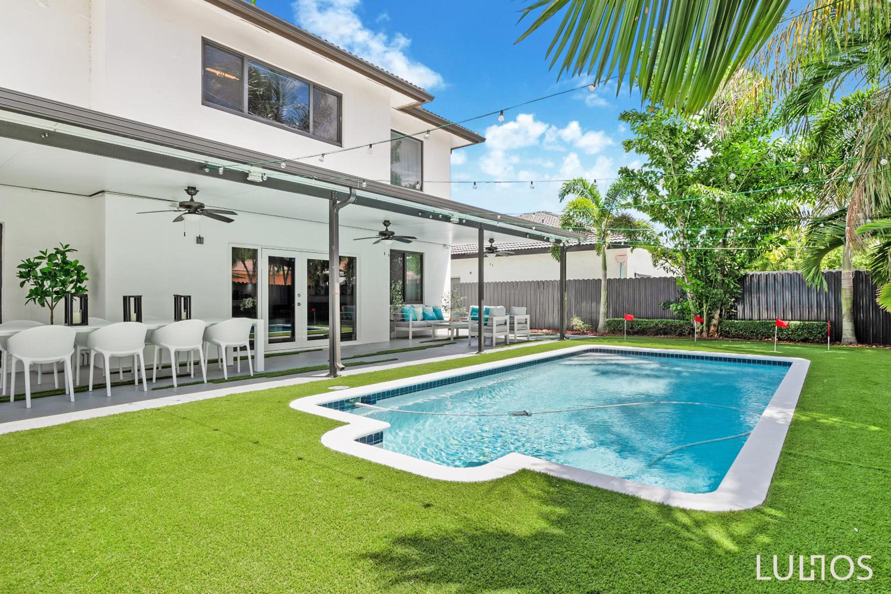 Luxury Beach Oasis - Heated Pool, Game Extravaganza L44
