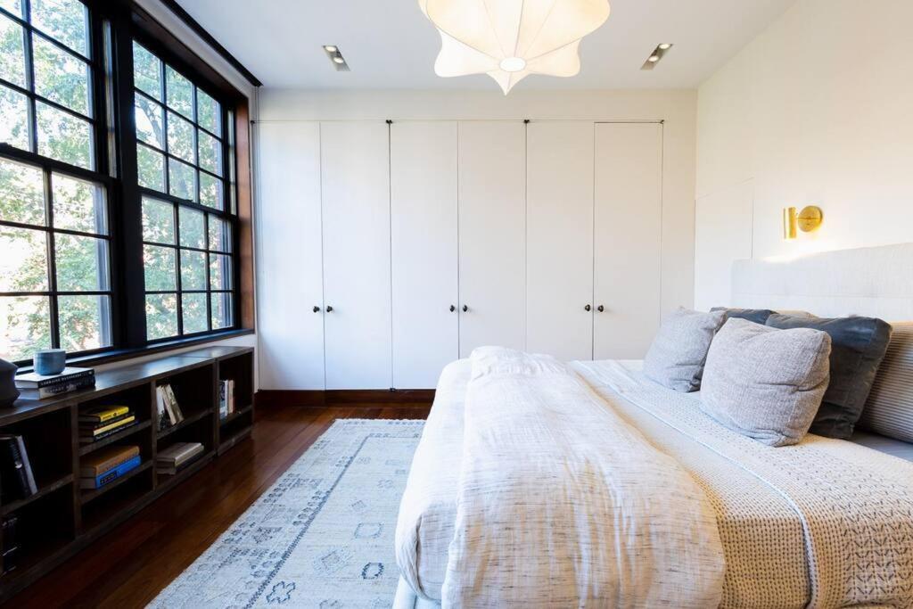 E10-3 3BR Designer Townhouse