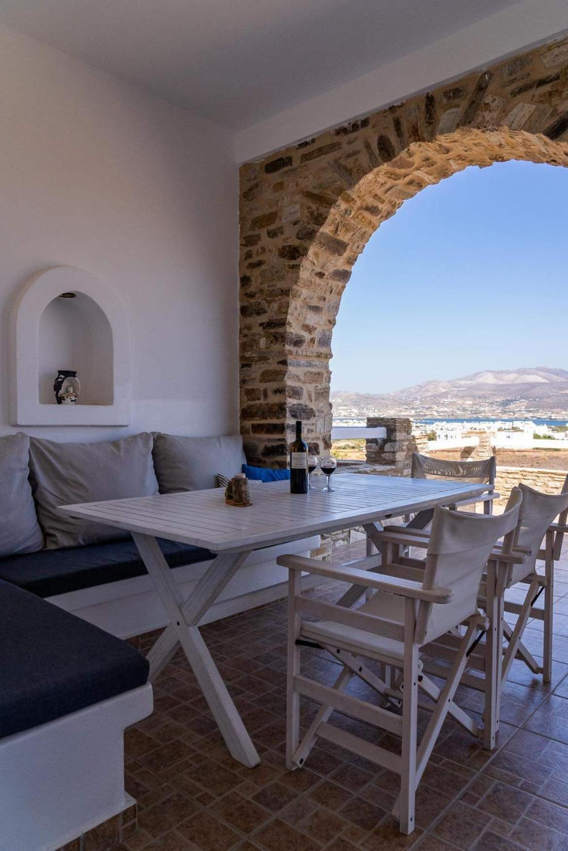 Villa Apostolis
