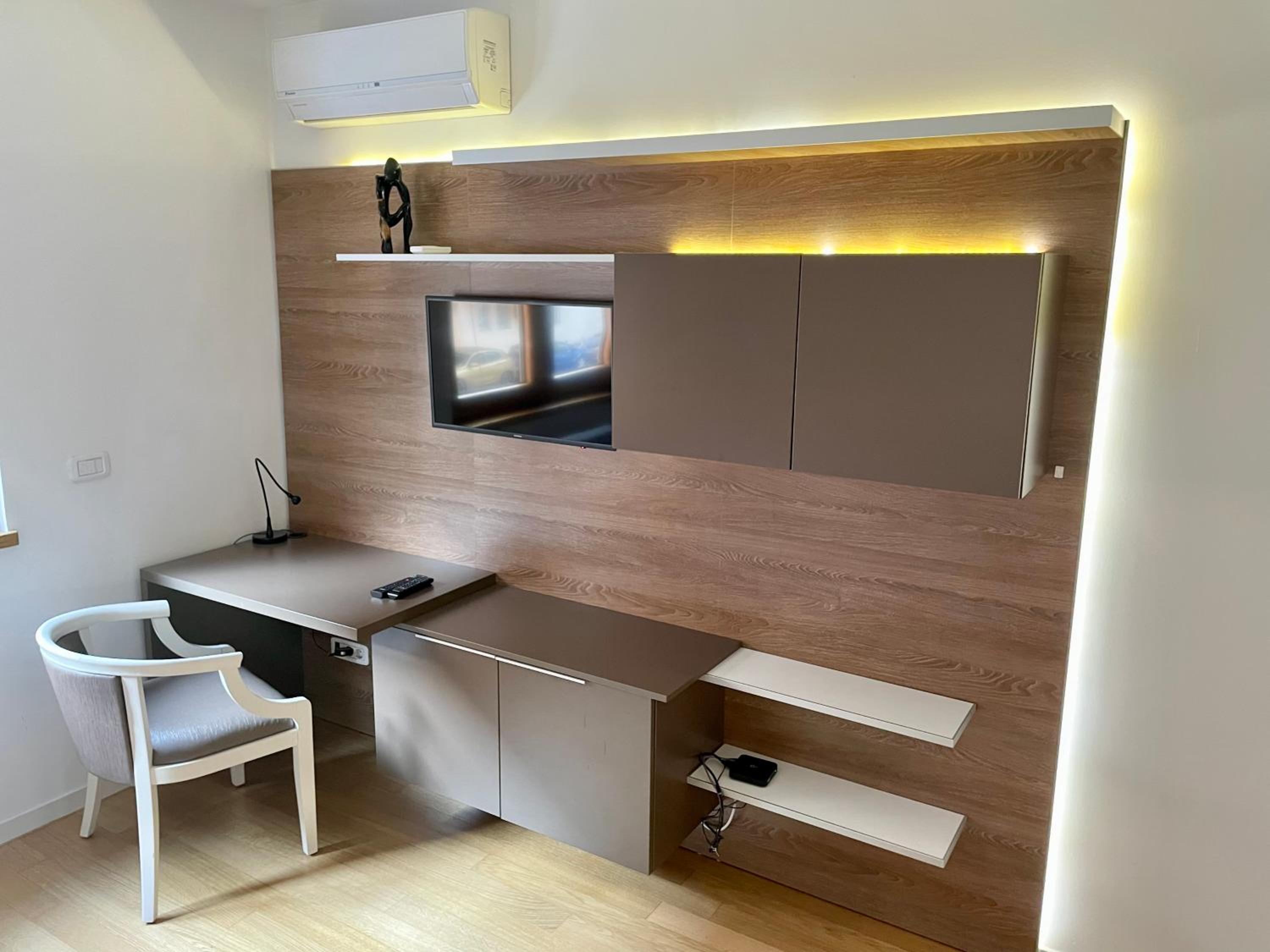 Apartment Maximus II lux view 2