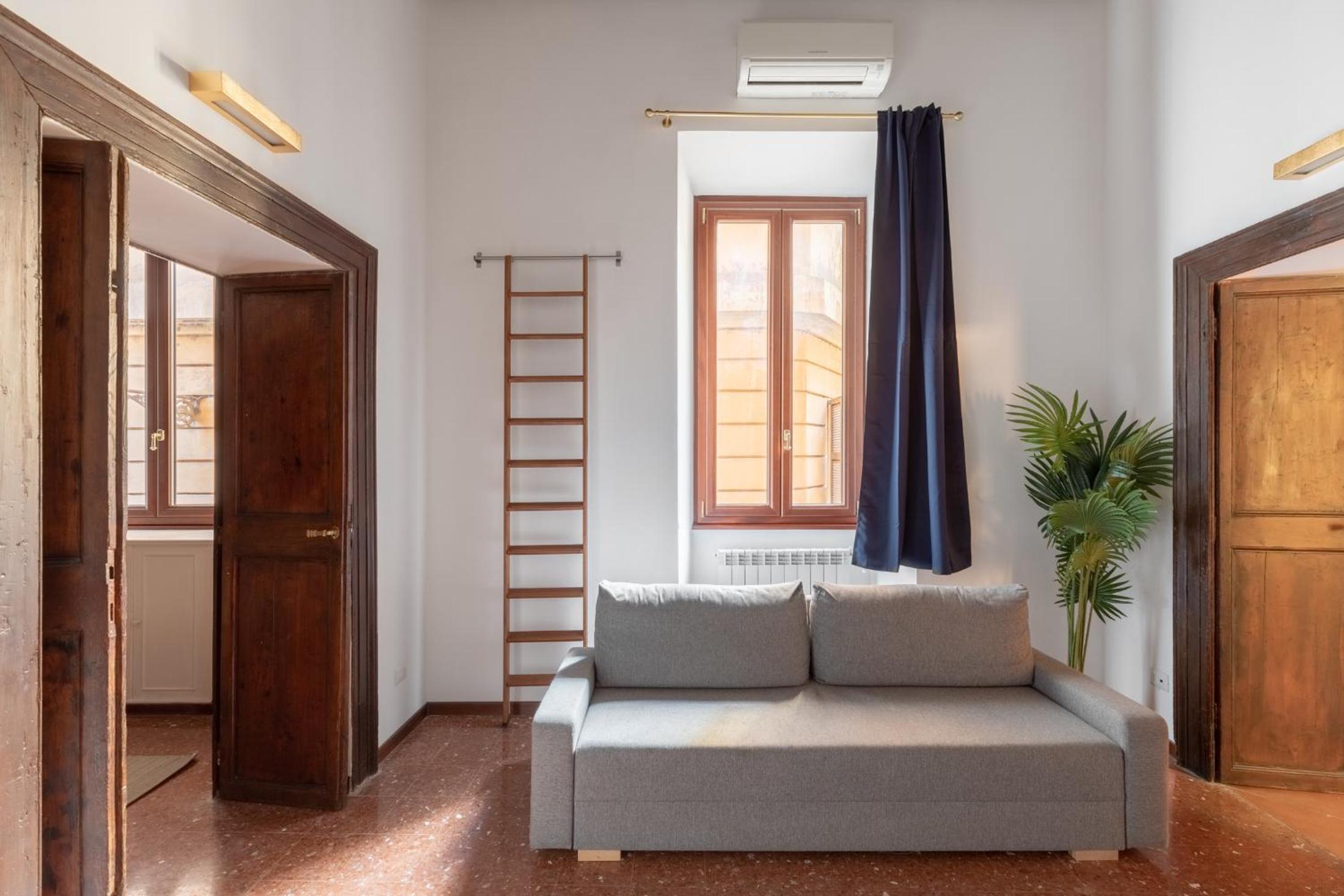 iFlat The Centrality Apartment