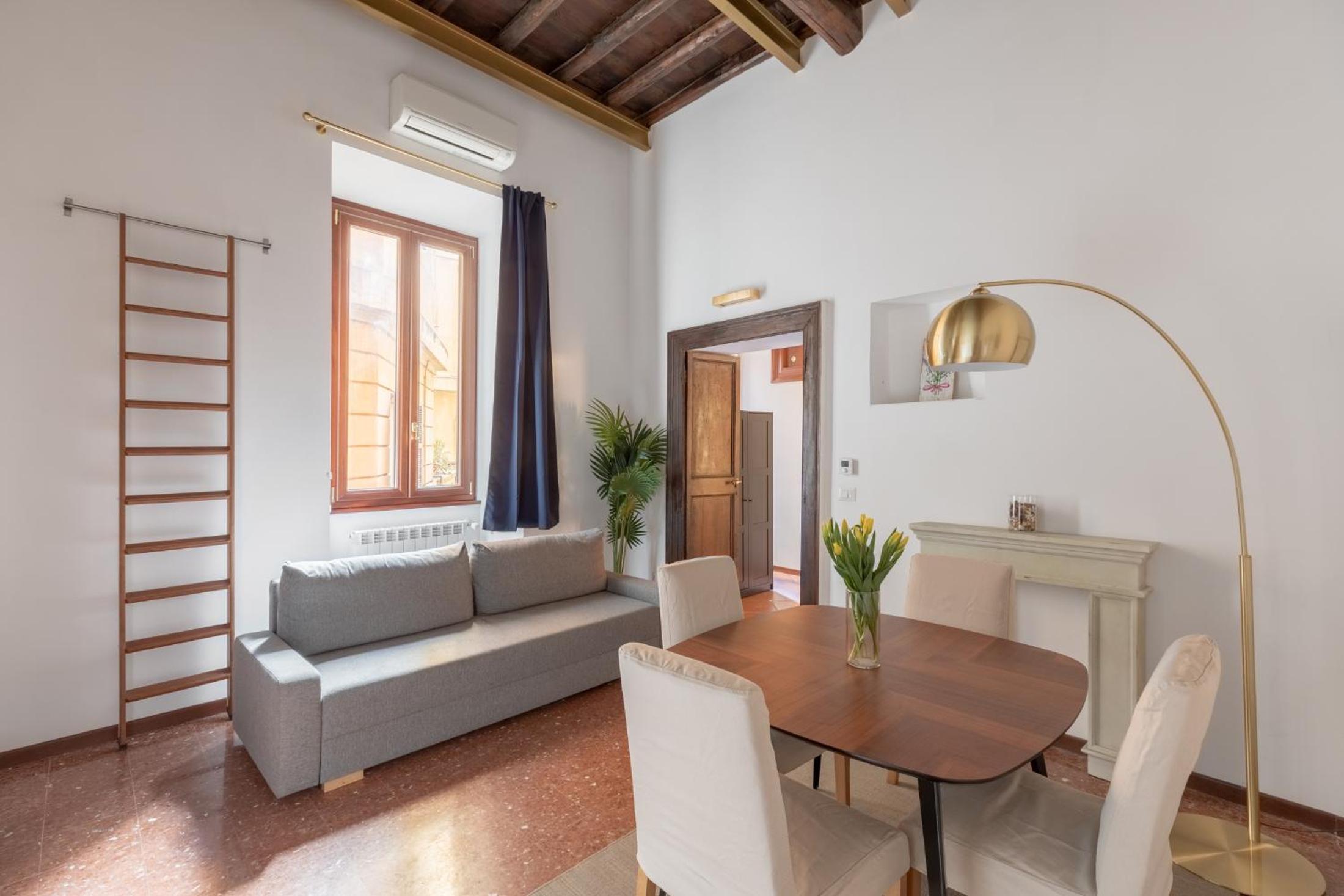 iFlat The Centrality Apartment