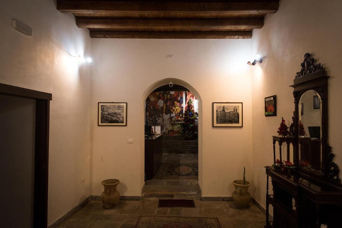 Alla Loggia Del Gattopardo