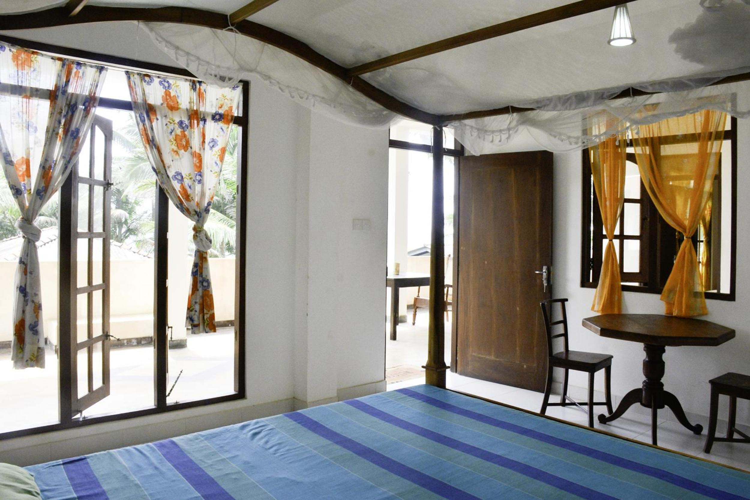 Long Beach Guest House