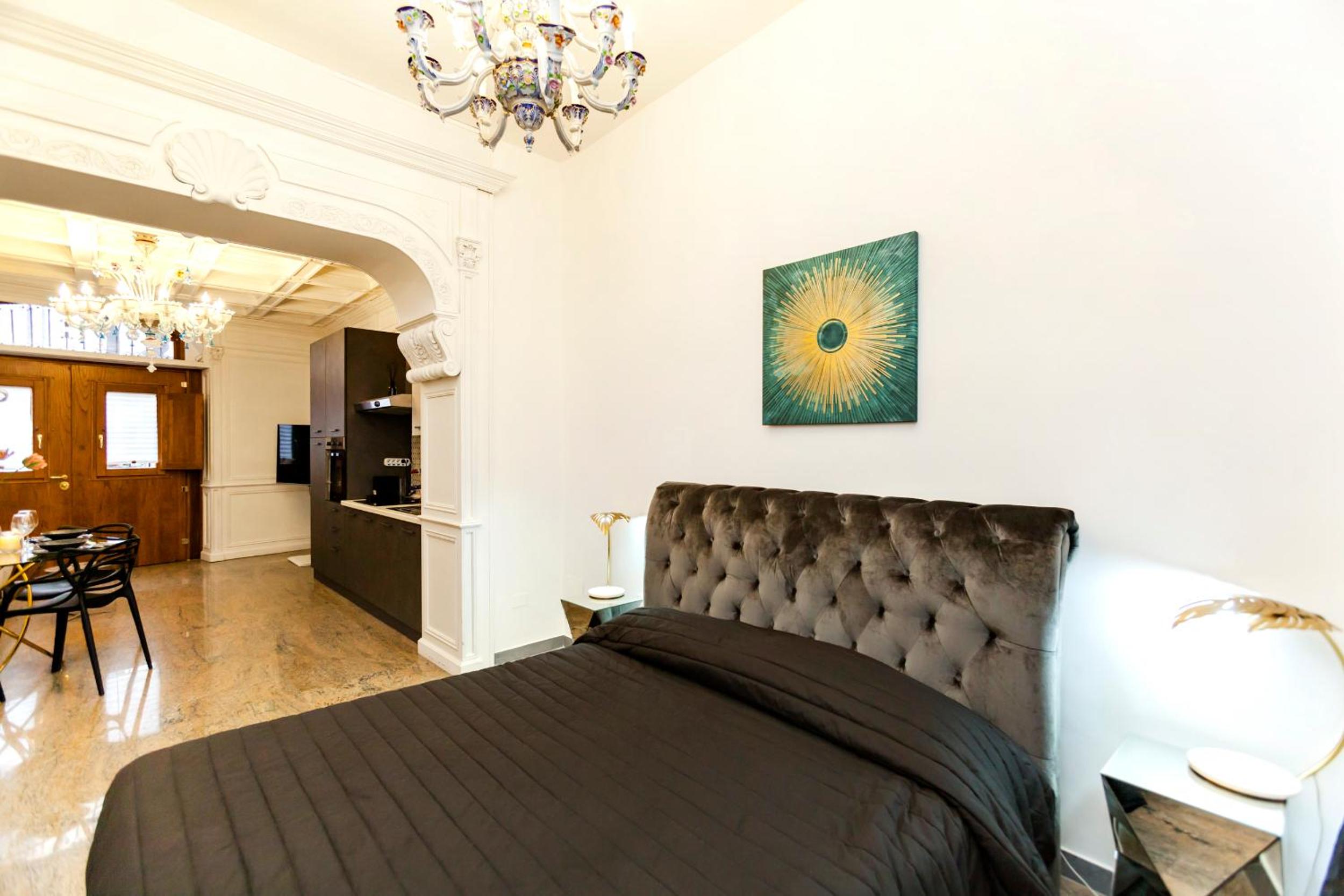 Navona Artist 7 APT
