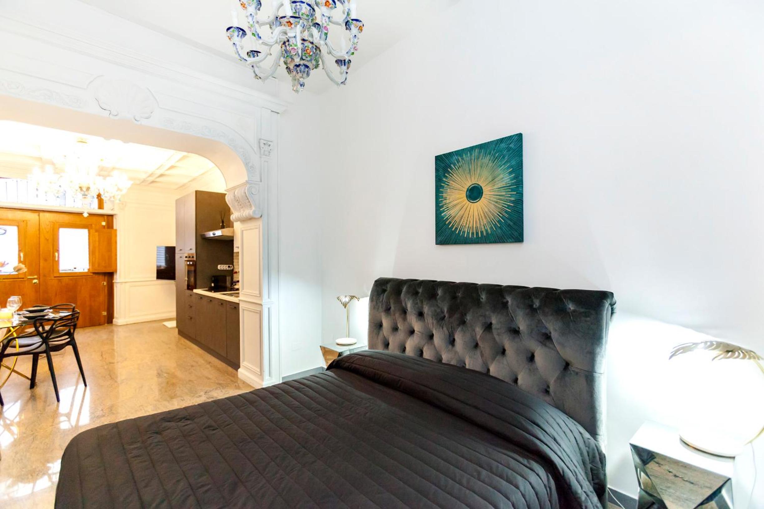 Navona Artist 7 APT