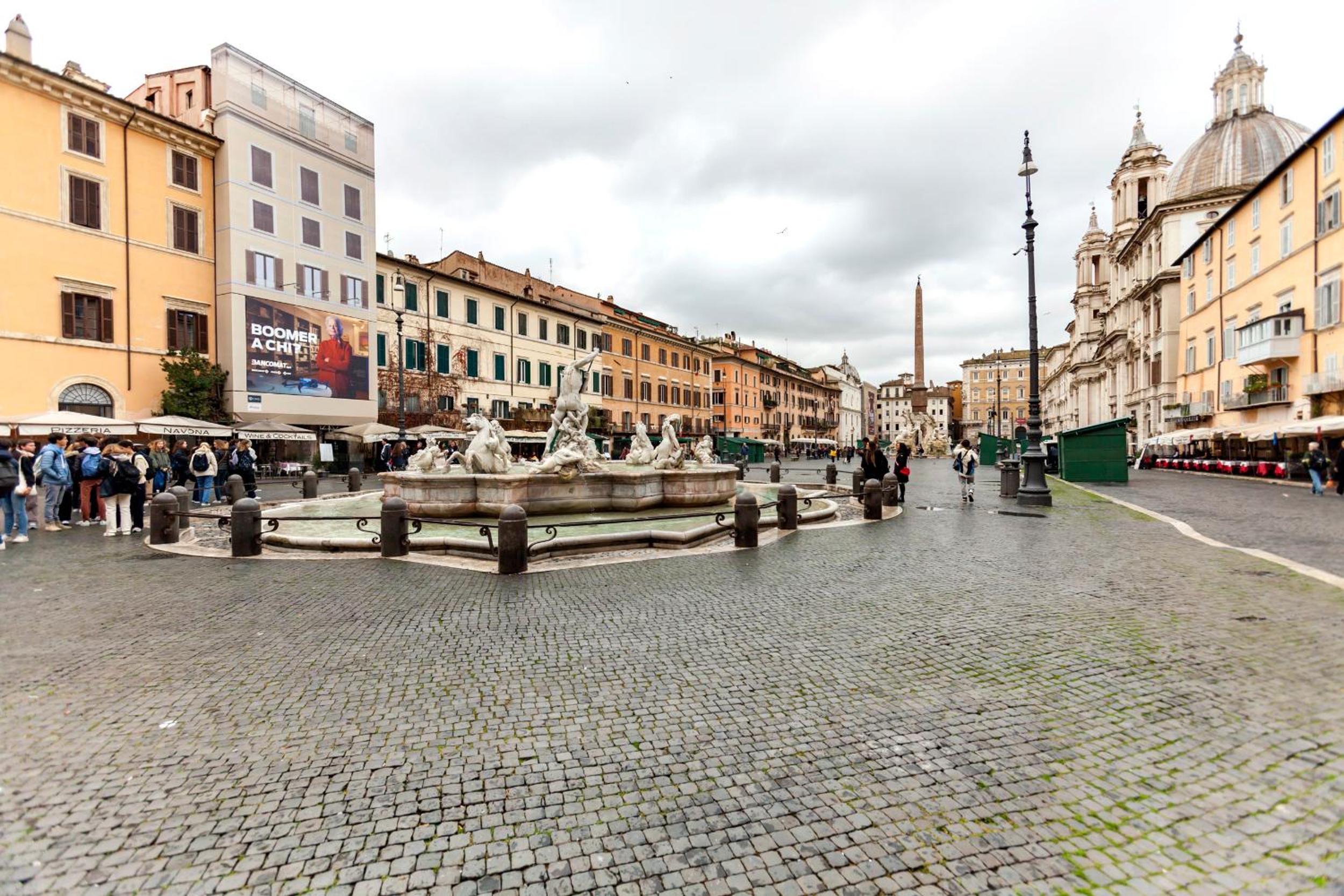 Navona Artist 7 APT