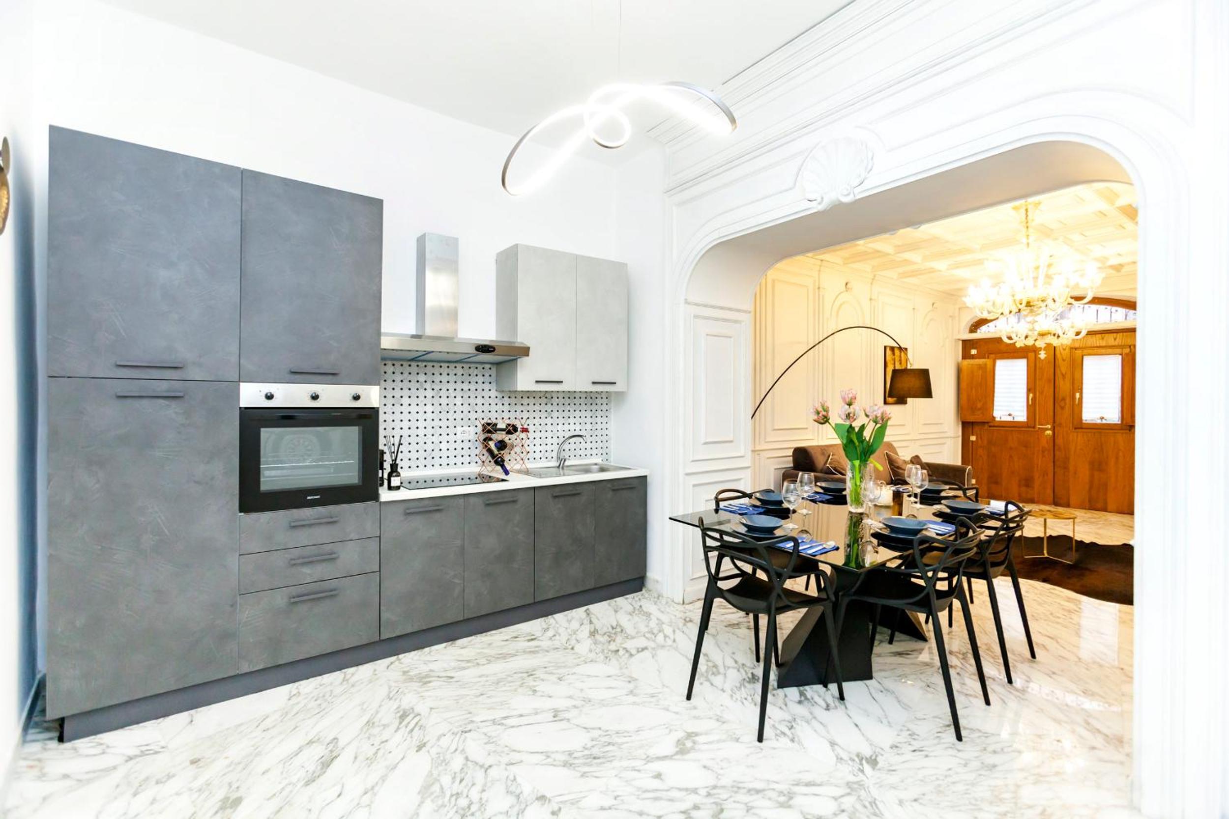 Navona Artist 10 APT