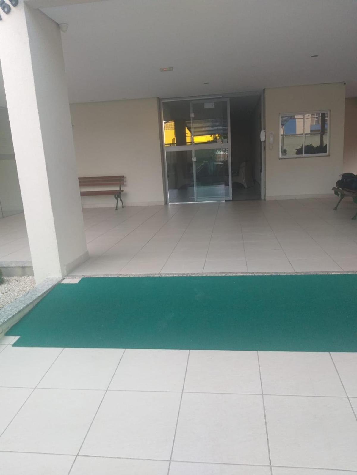 Apartamento perto da praia de Itaparica