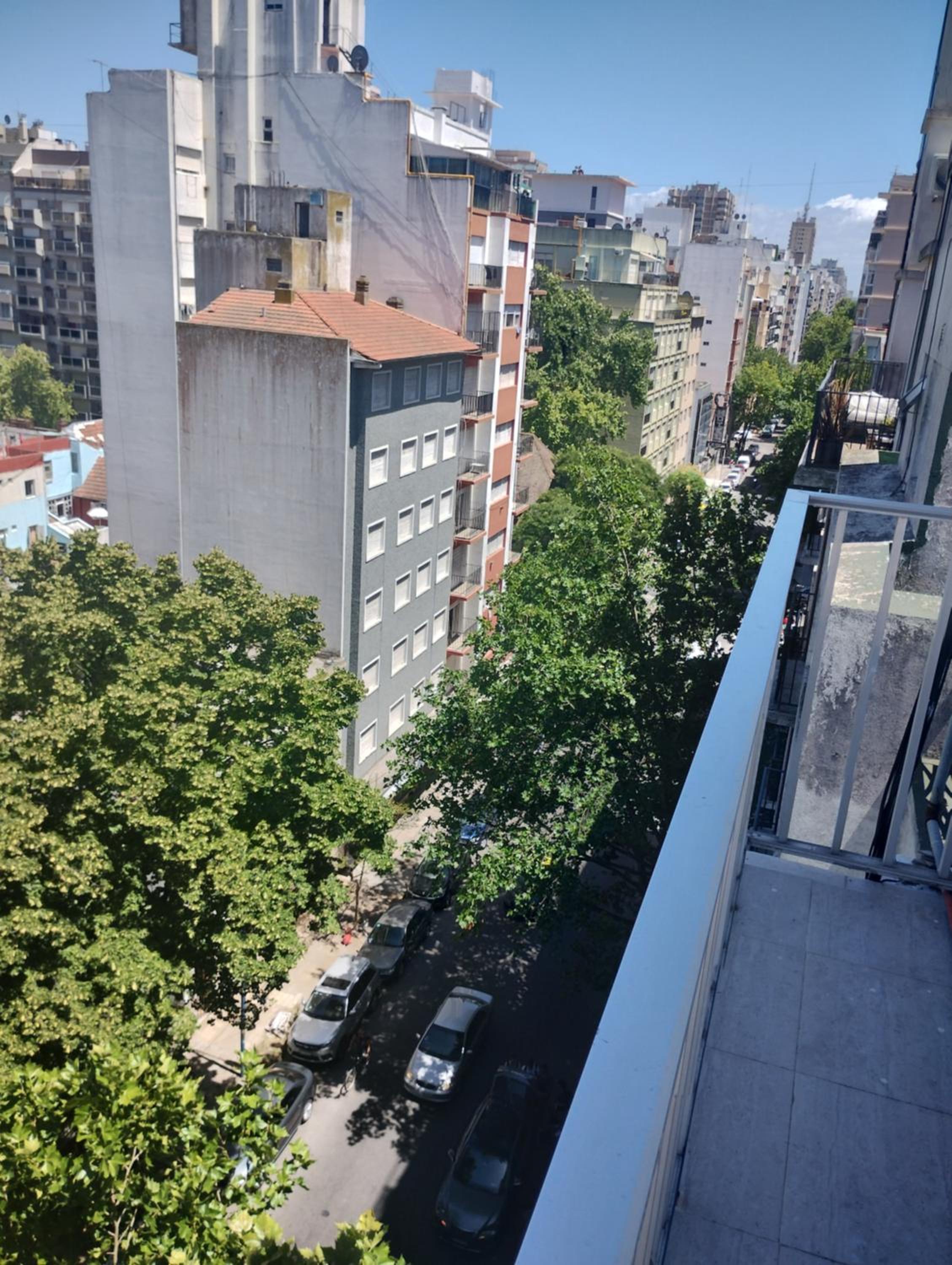 Alsina 2300 Depto 2 ambientes con terraza propia