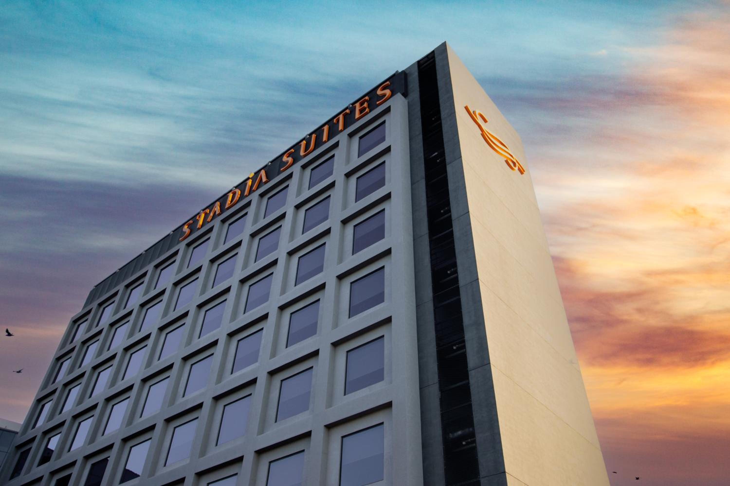 Hotel Stadía Suites Querétaro Centro Histórico - Image 1