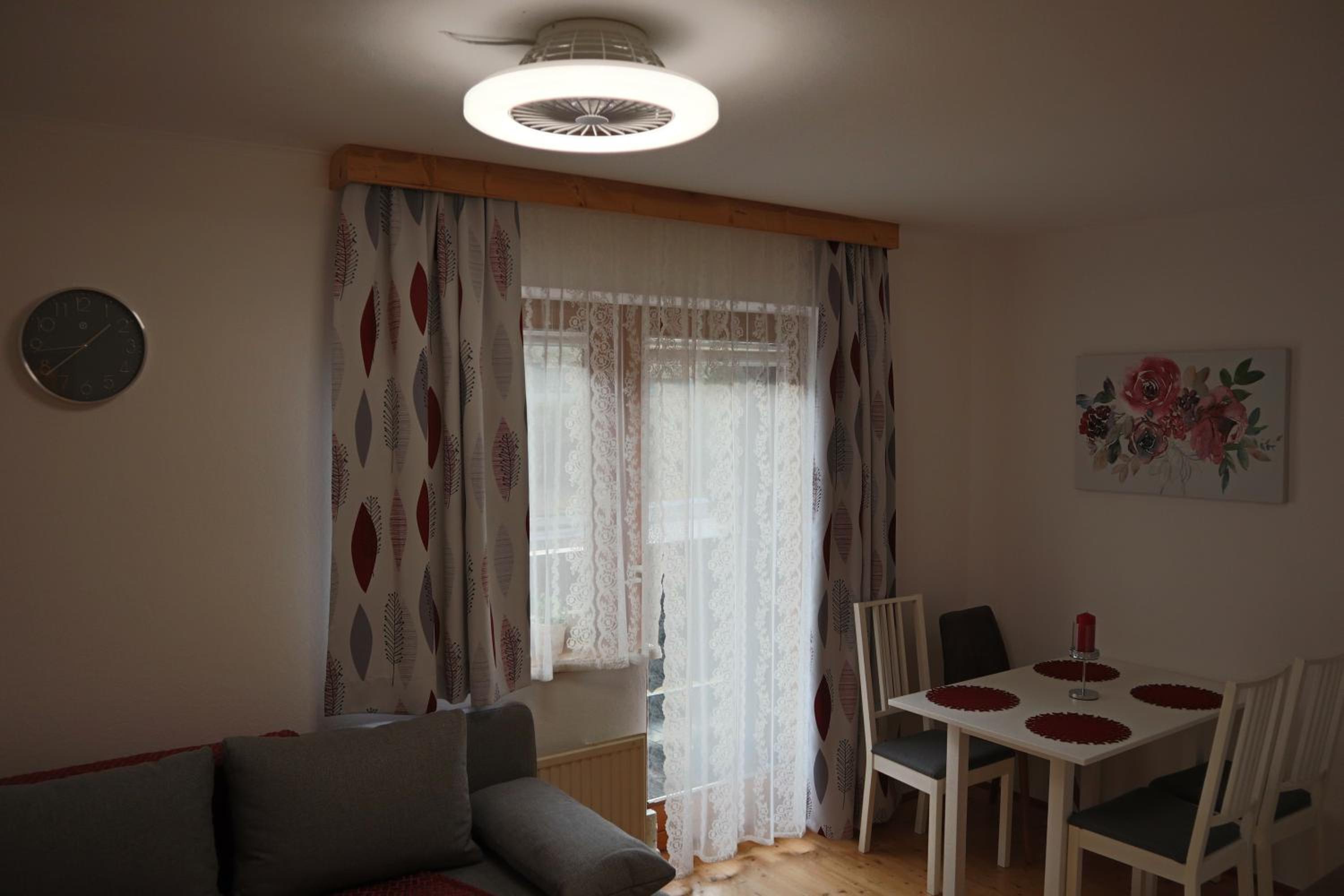 Landhaus-Appartements Warraich