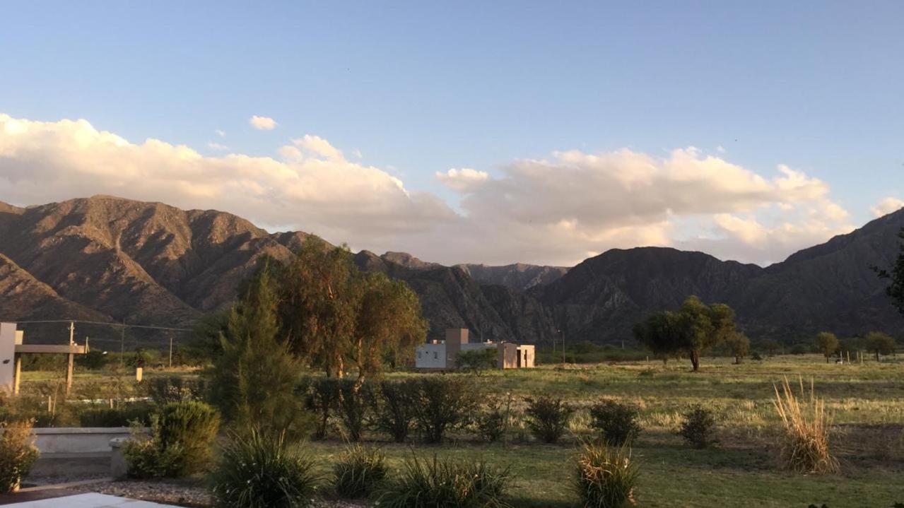 La Americana, casa entre sierras