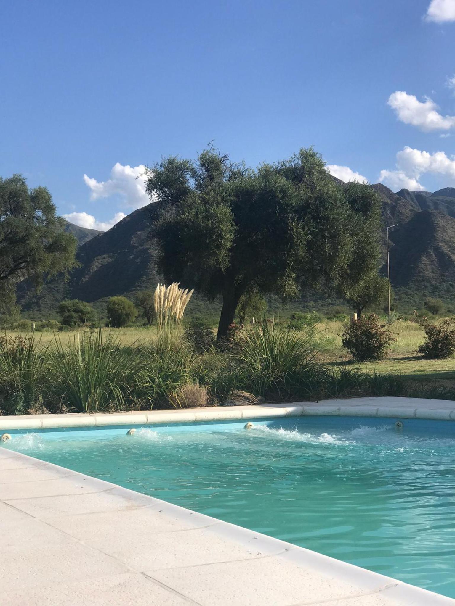 La Americana, casa entre sierras