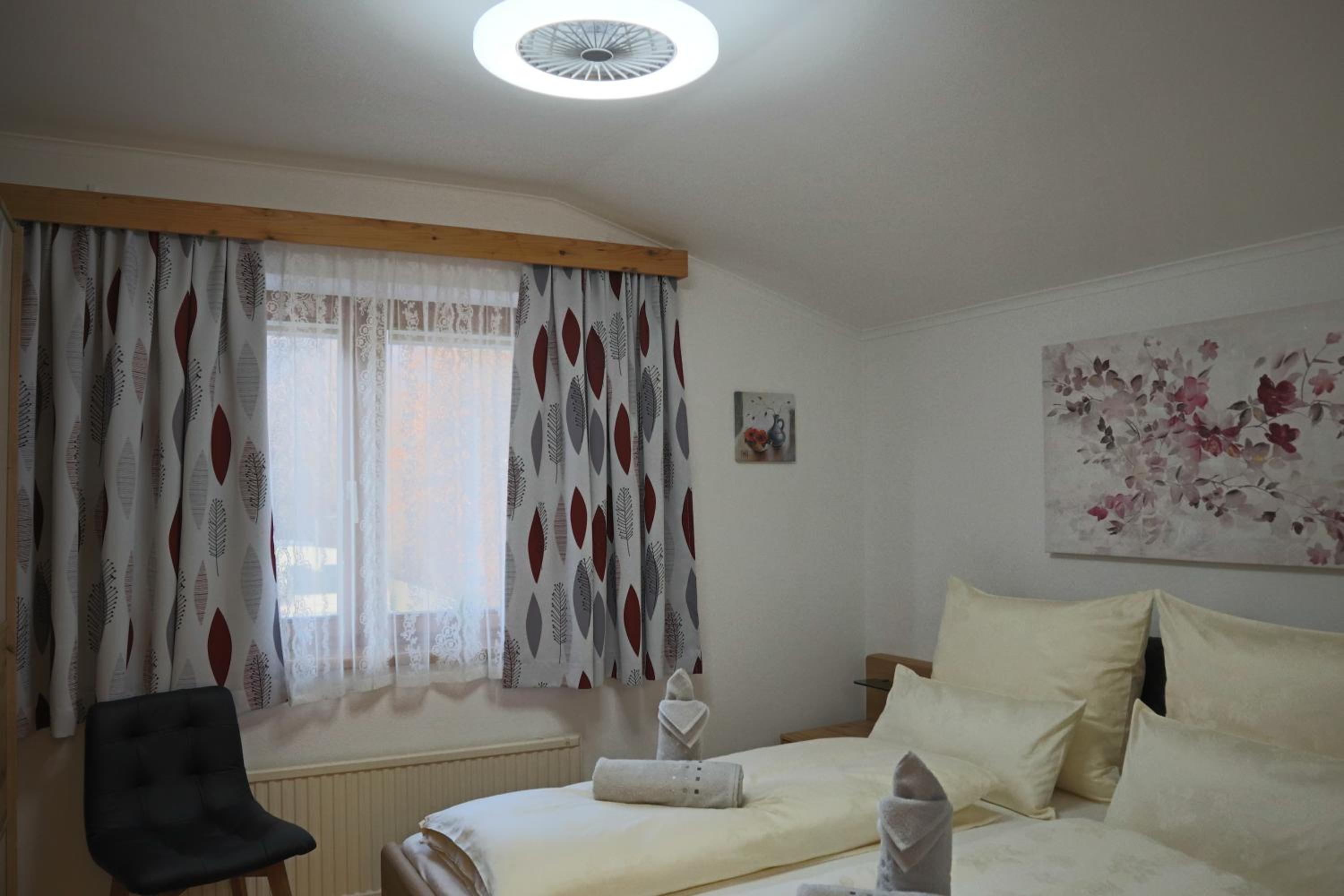 Landhaus-Appartements Warraich
