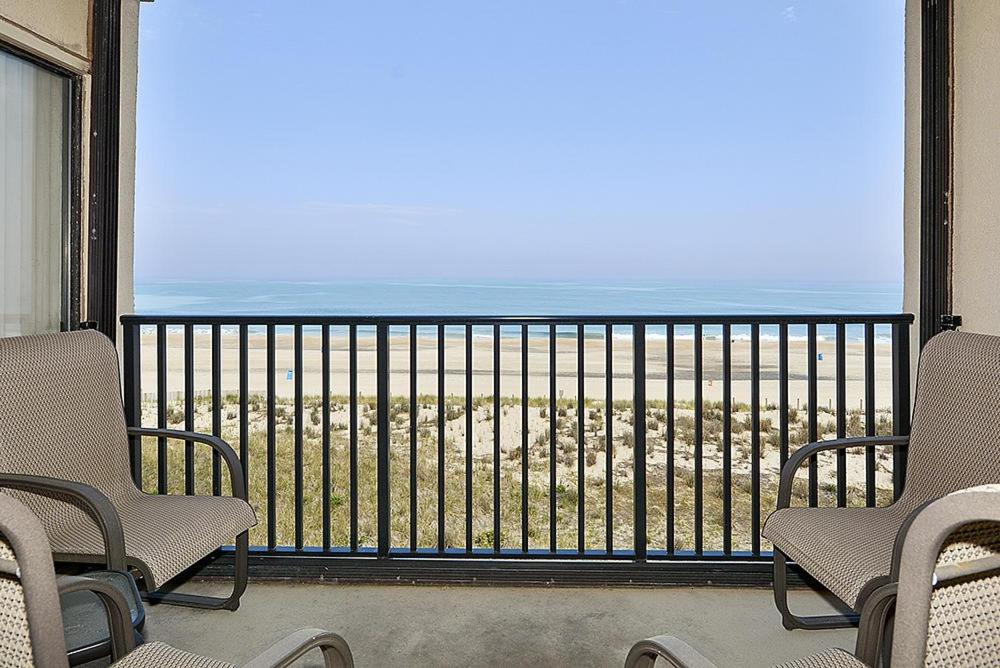 Bonaire 404 condo view 2