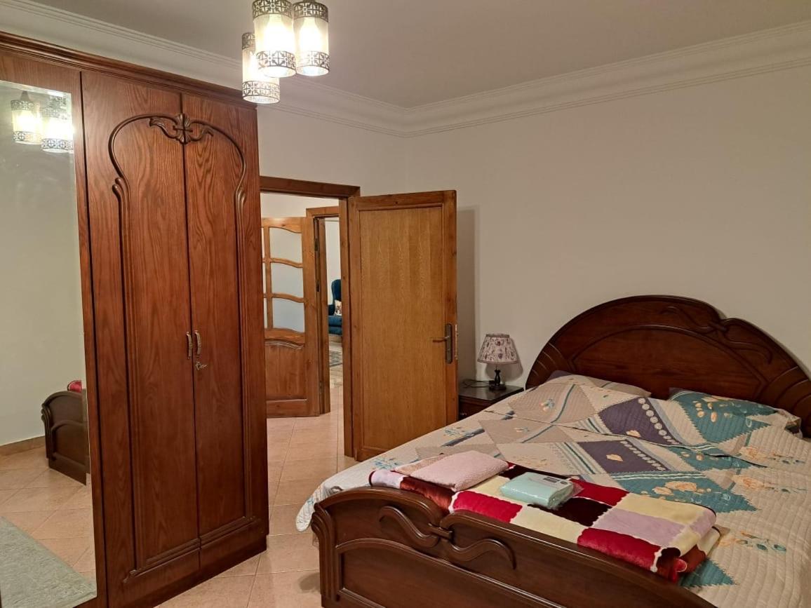 Three bedrooms apartment Nile view maadi