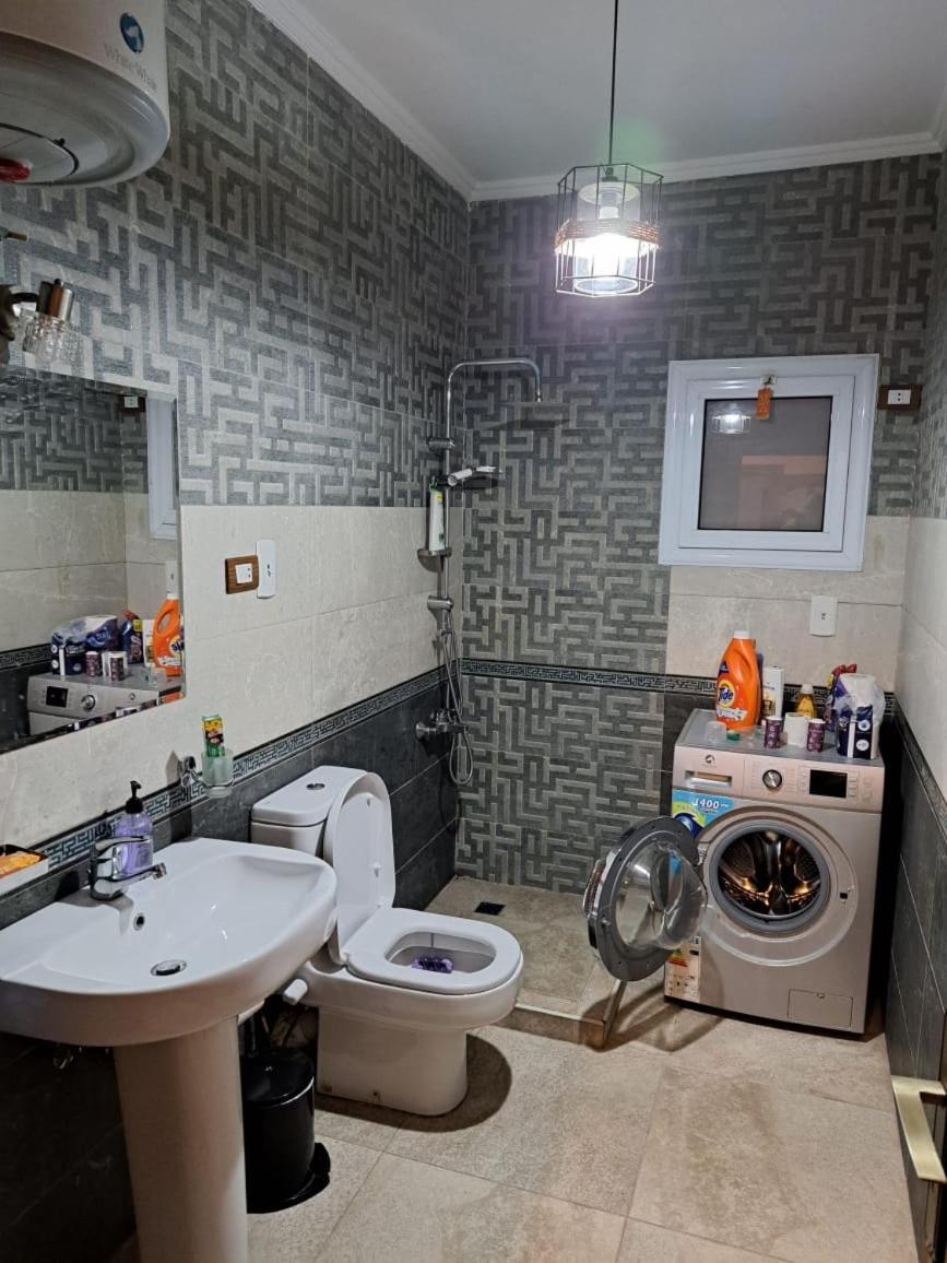 Three bedrooms apartment Nile view maadi