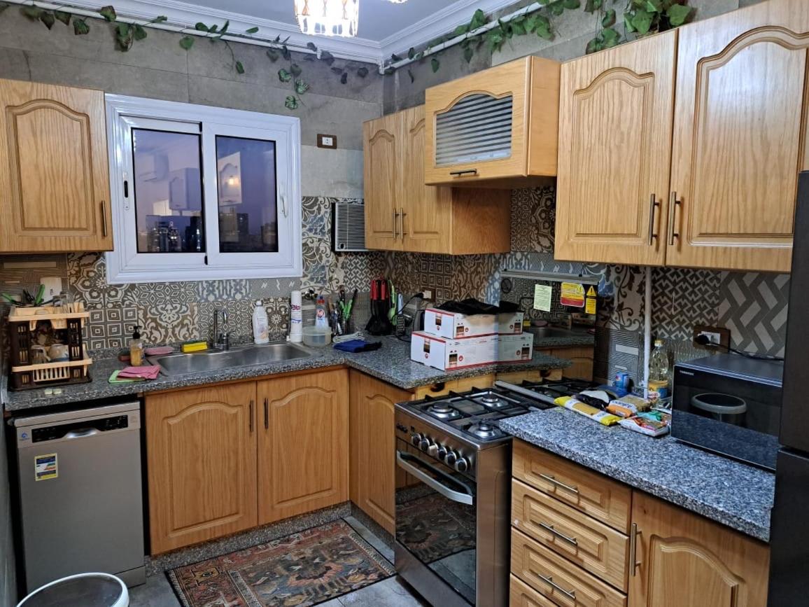 Three bedrooms apartment Nile view maadi