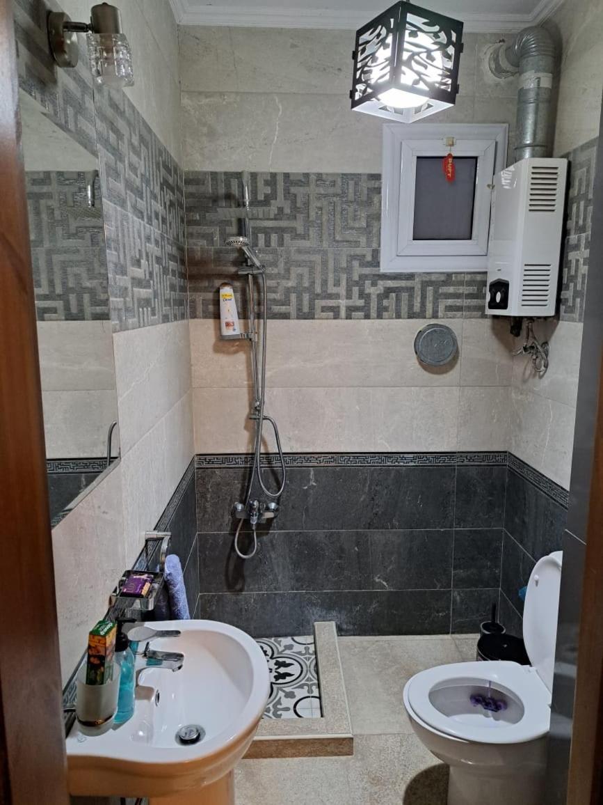 Three bedrooms apartment Nile view maadi