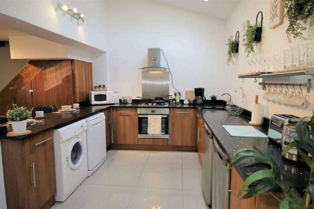 Ty Glas Mews by Property Promise