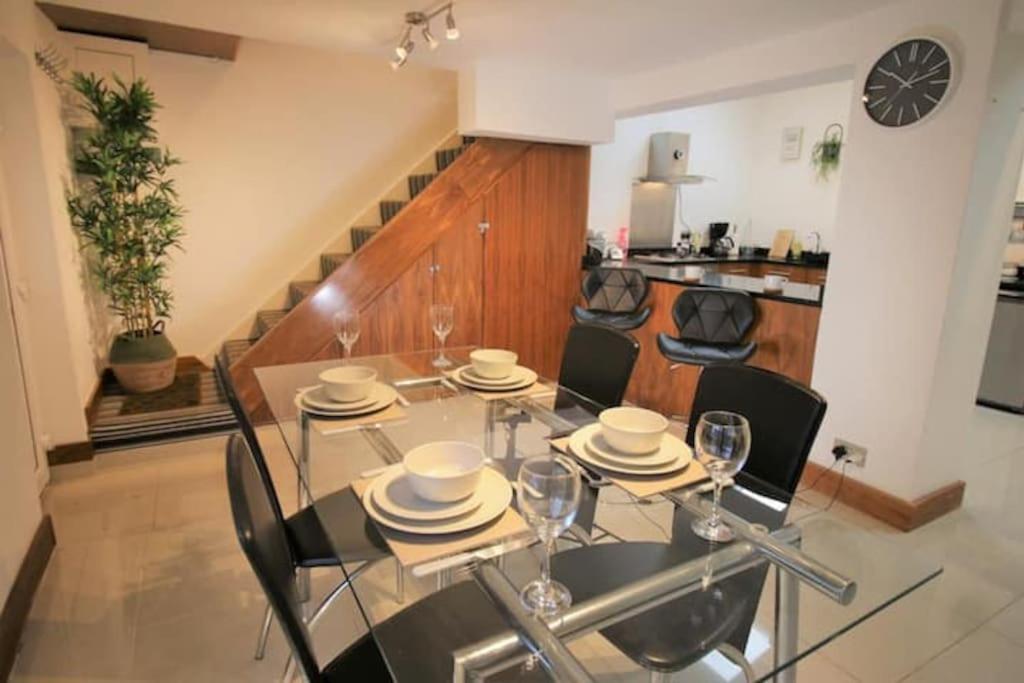 Ty Glas Mews by Property Promise
