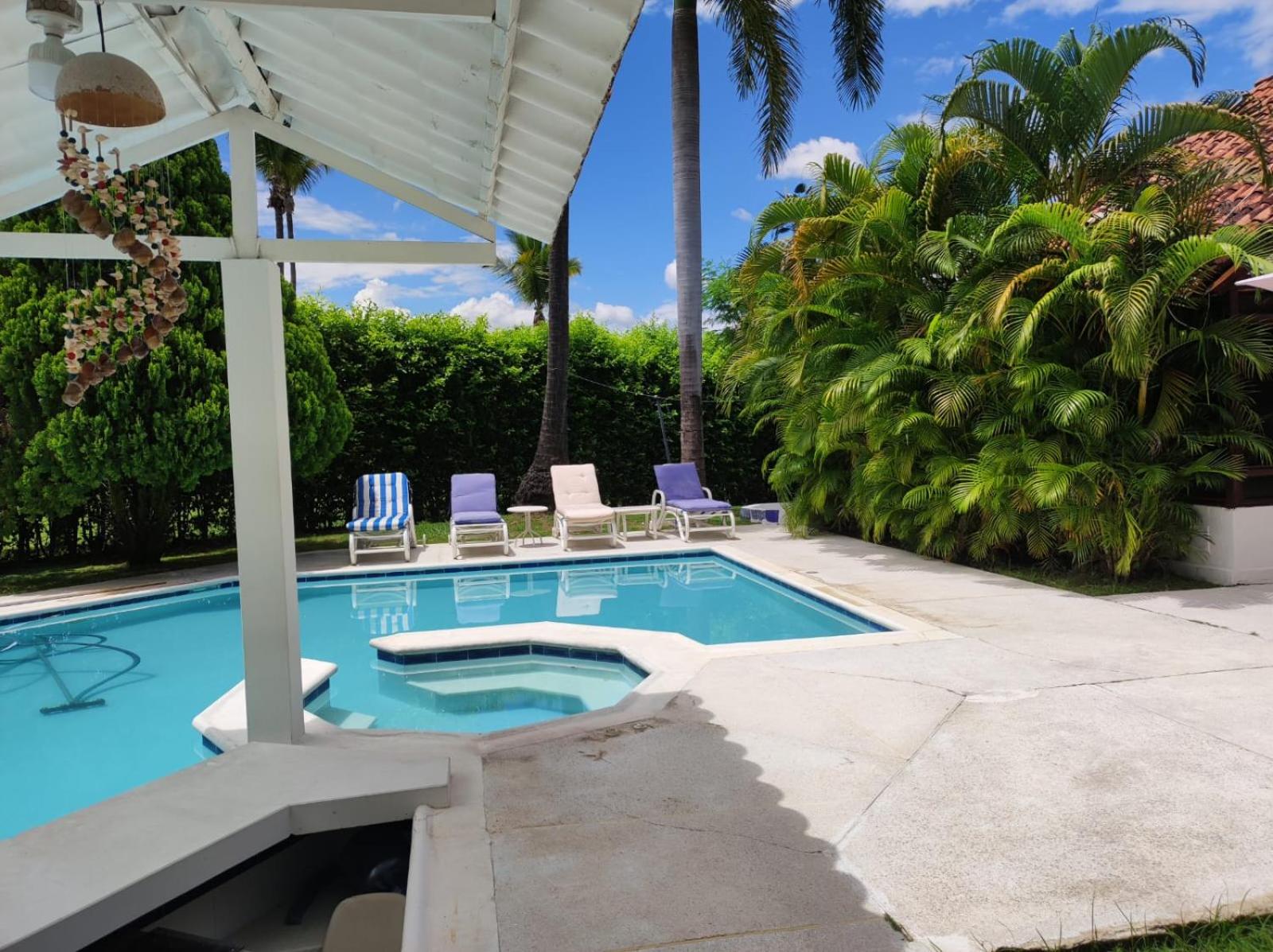 Casa de Verano Girardot Peñón
