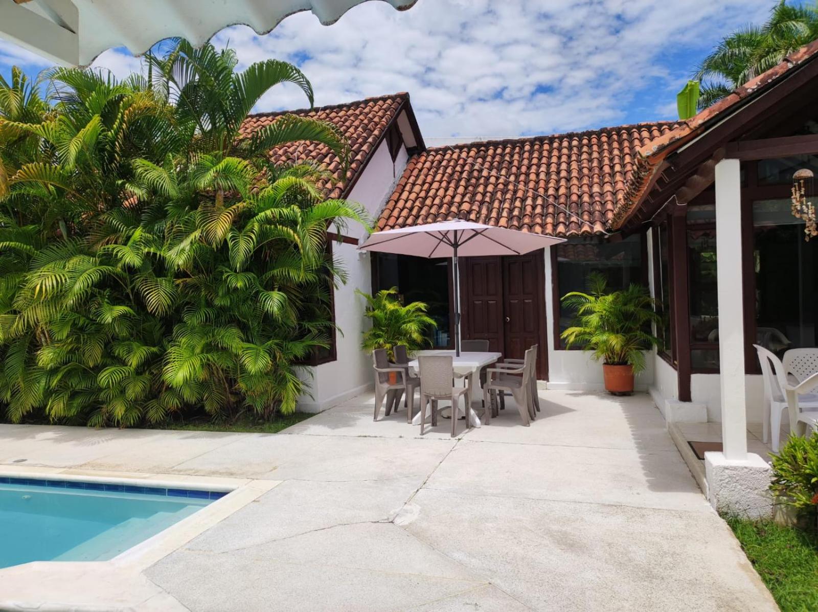 Casa de Verano Girardot Peñón