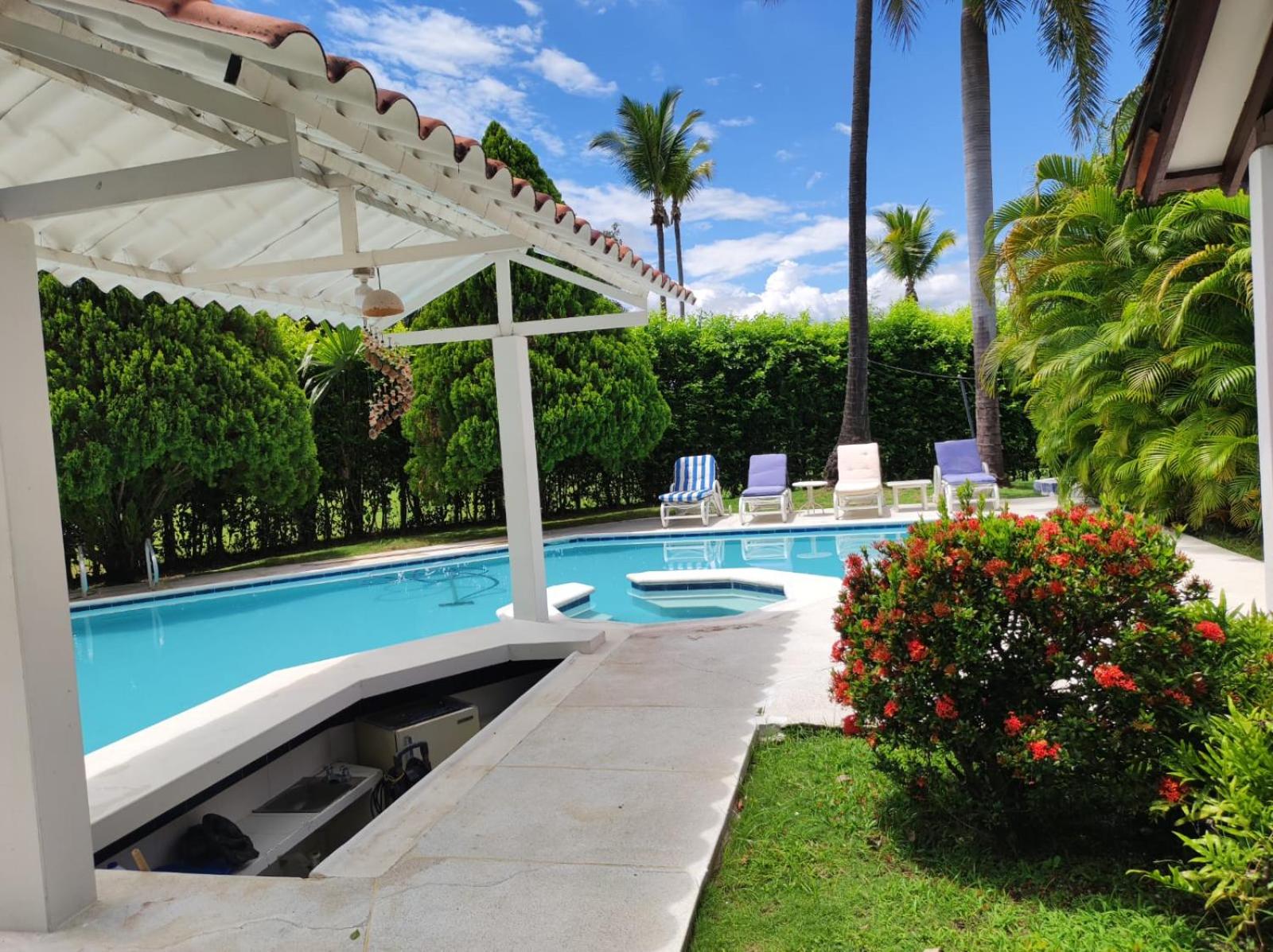 Casa de Verano Girardot Peñón