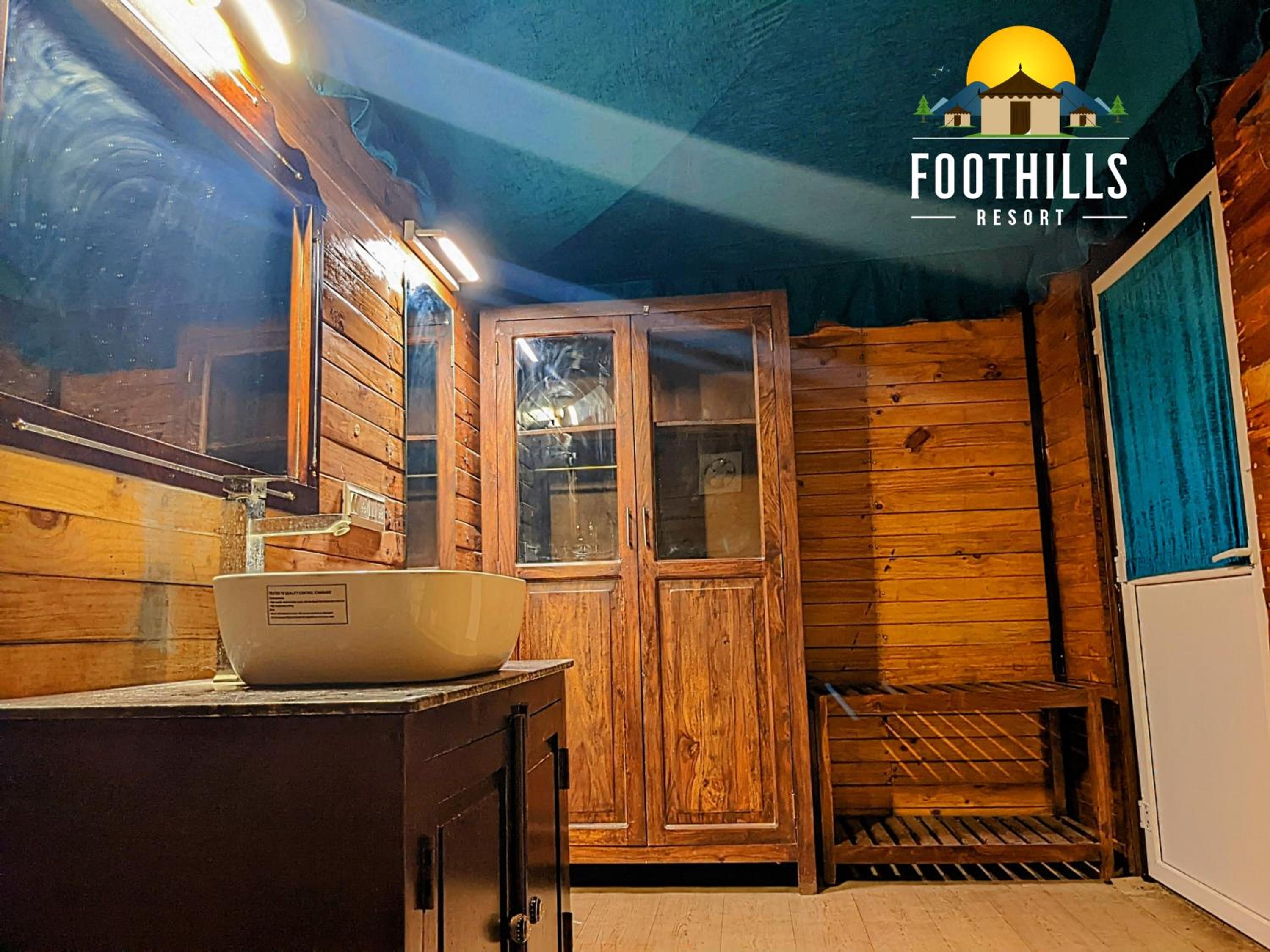 Foothill Pushkar Resort