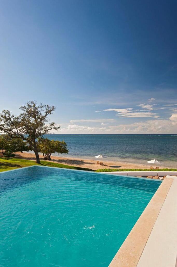Las Verandas Hotel & Villas