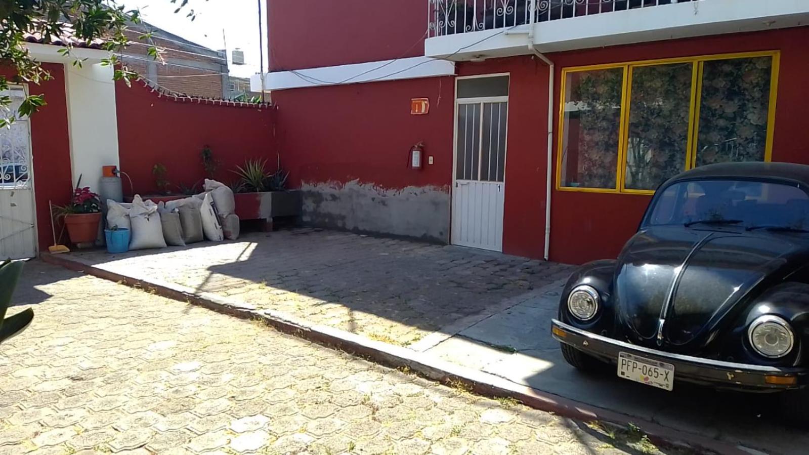 DEPARTAMENTOS AMUEBLADOS CELIA