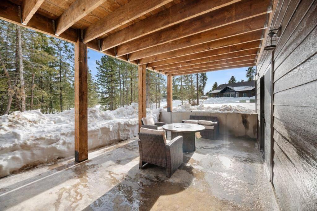 Trax N Trailz Lodge