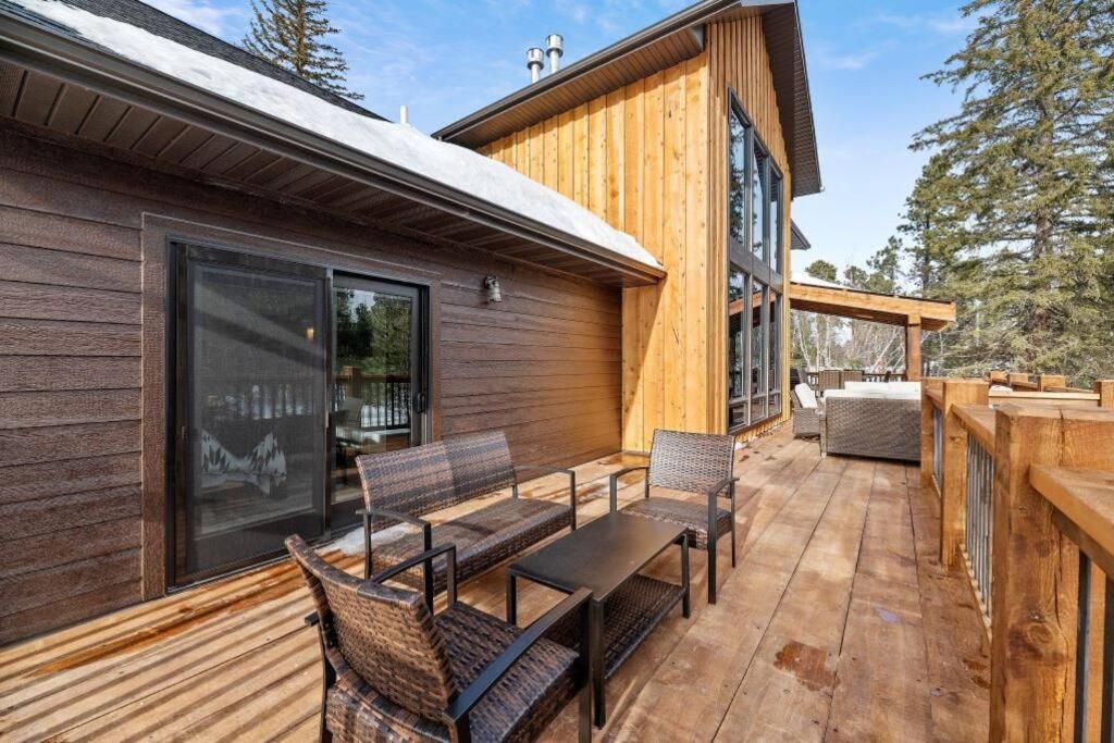 Trax N Trailz Lodge