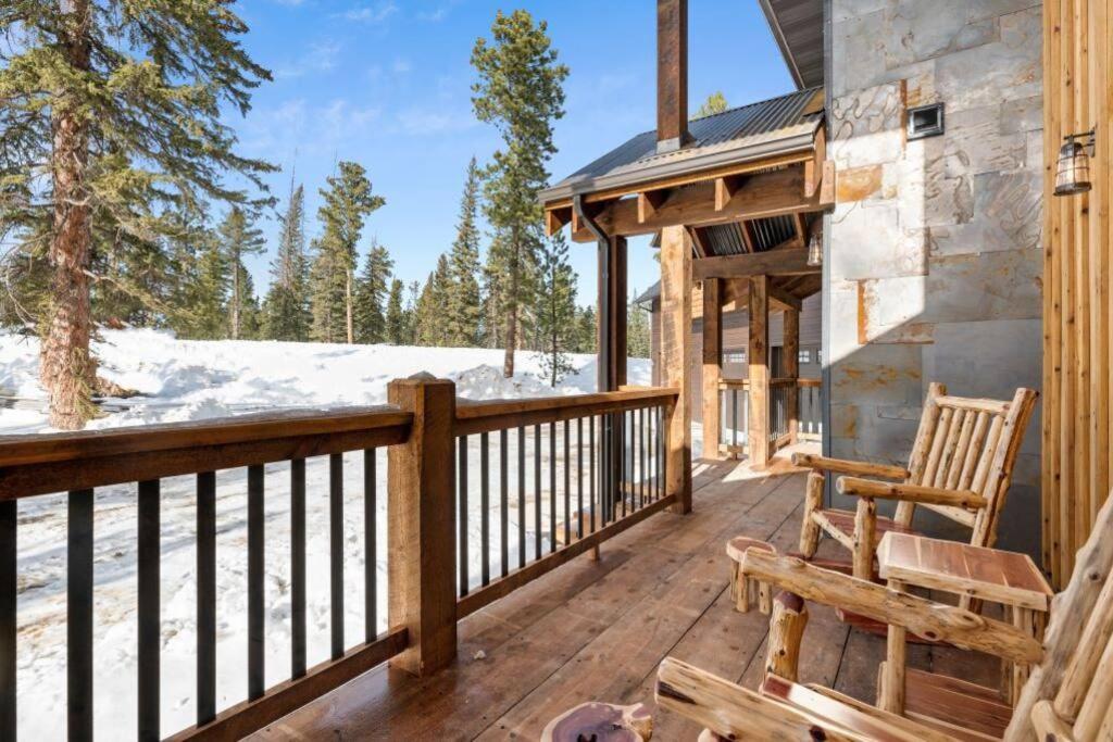 Trax N Trailz Lodge