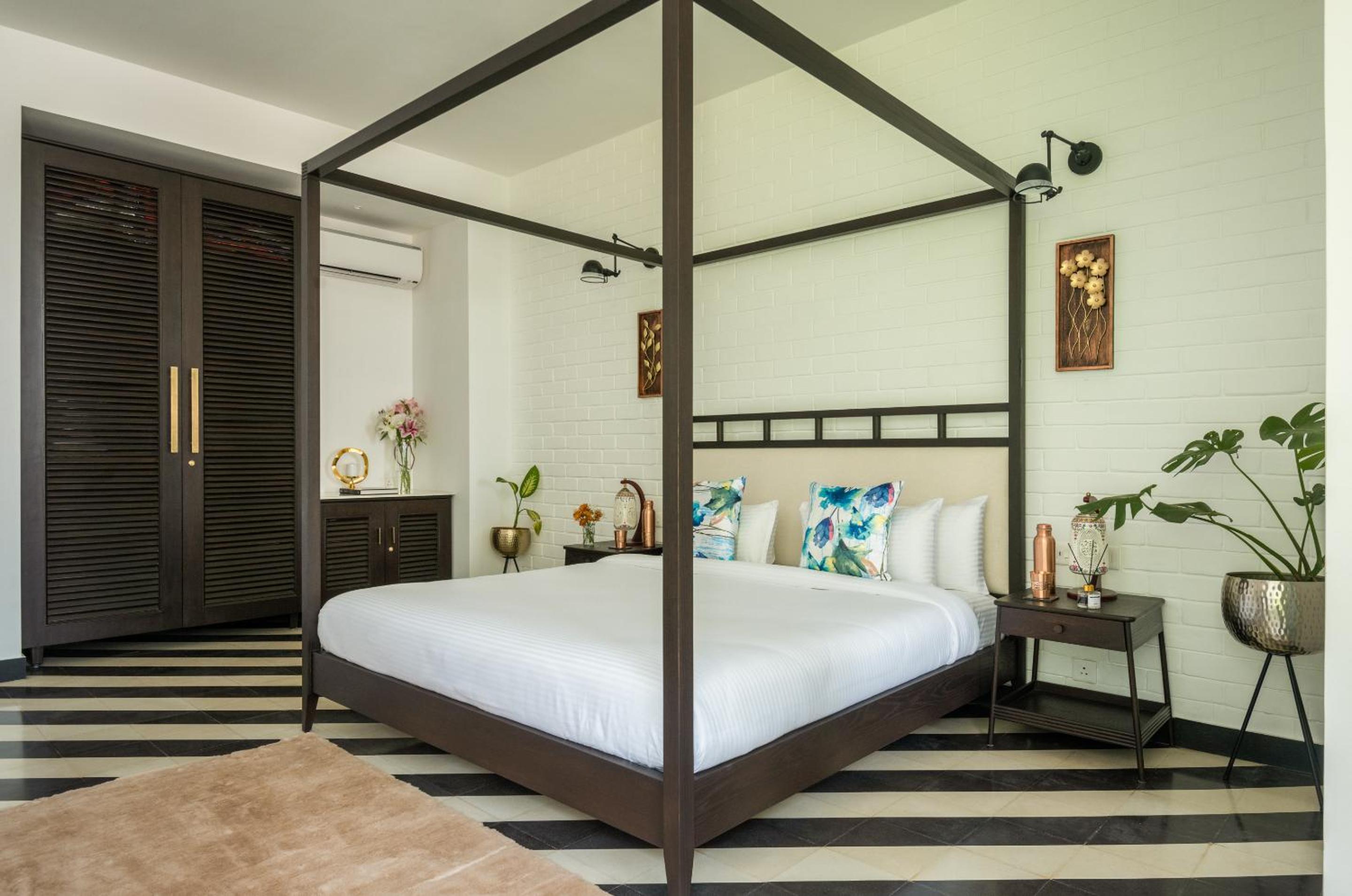 La Avila by The Blue Kite - 2 BHK Villas near Morjim Beach with Private Pool, Kitchen, Balcony & Security view 4