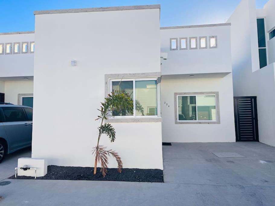 Hotel CASA LUNA , para 6 personas - Image 1